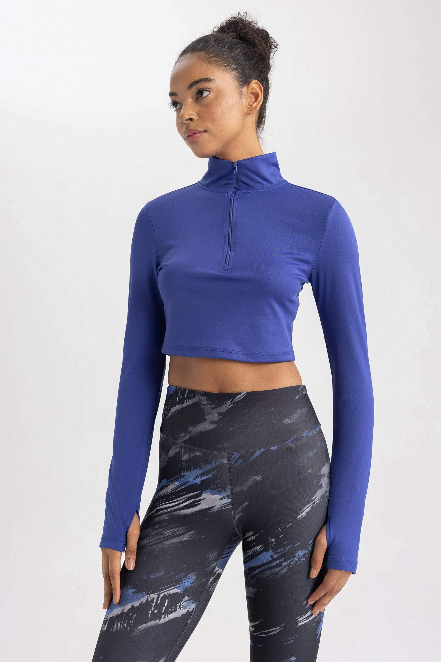 تيشيرت كم طويل سليم فيت