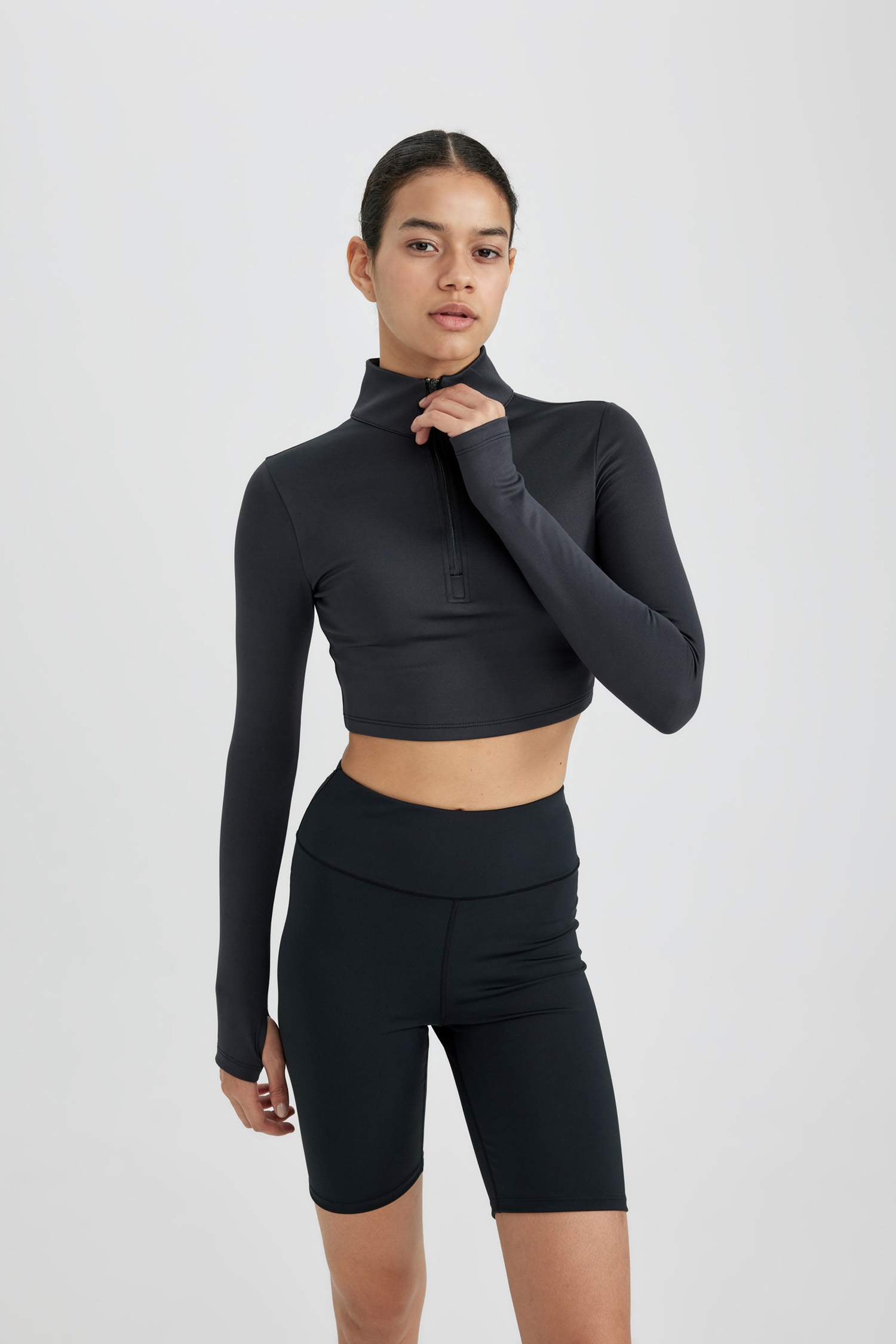 Slim Fit Zippered T-Shirt