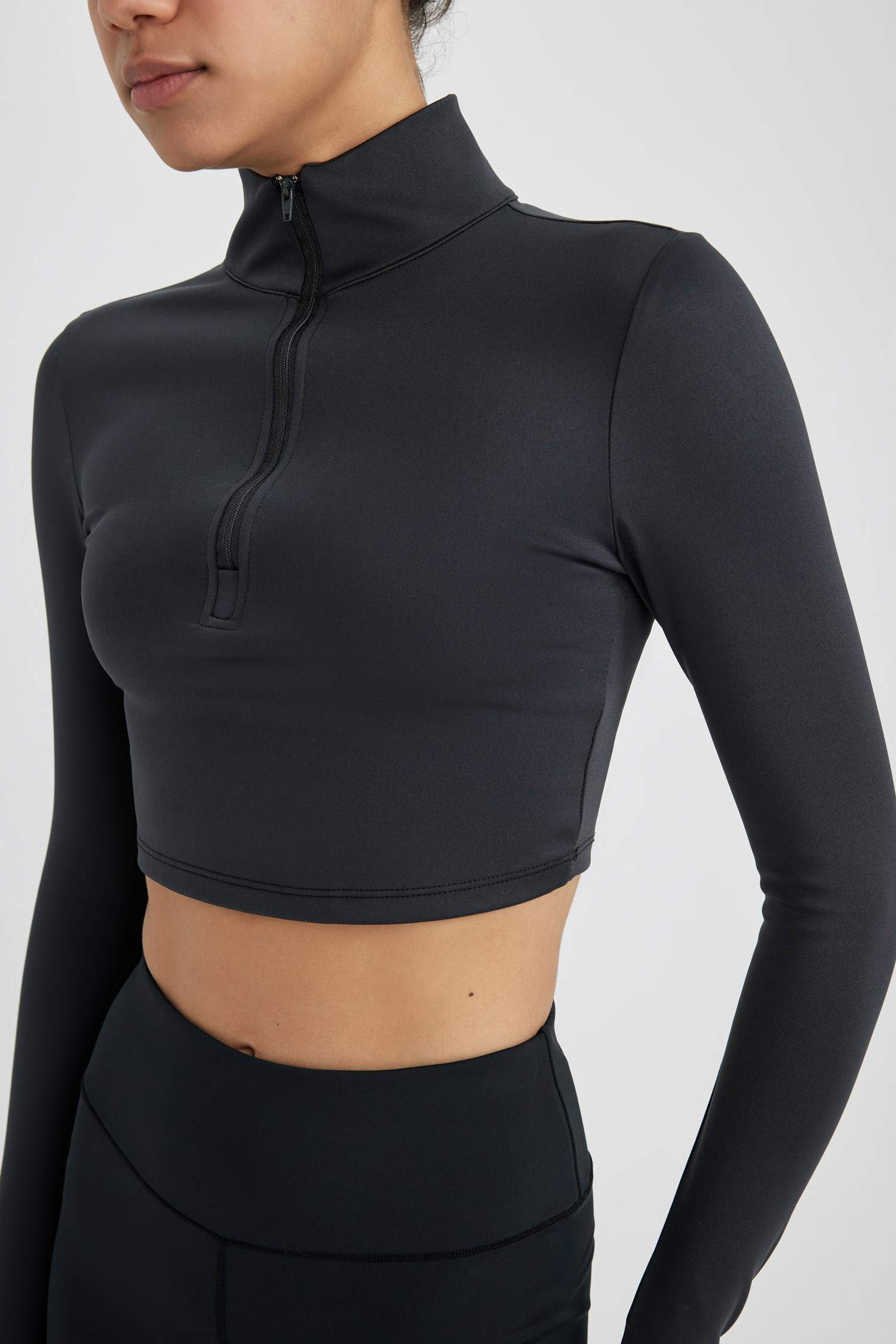 Slim Fit Zippered T-Shirt