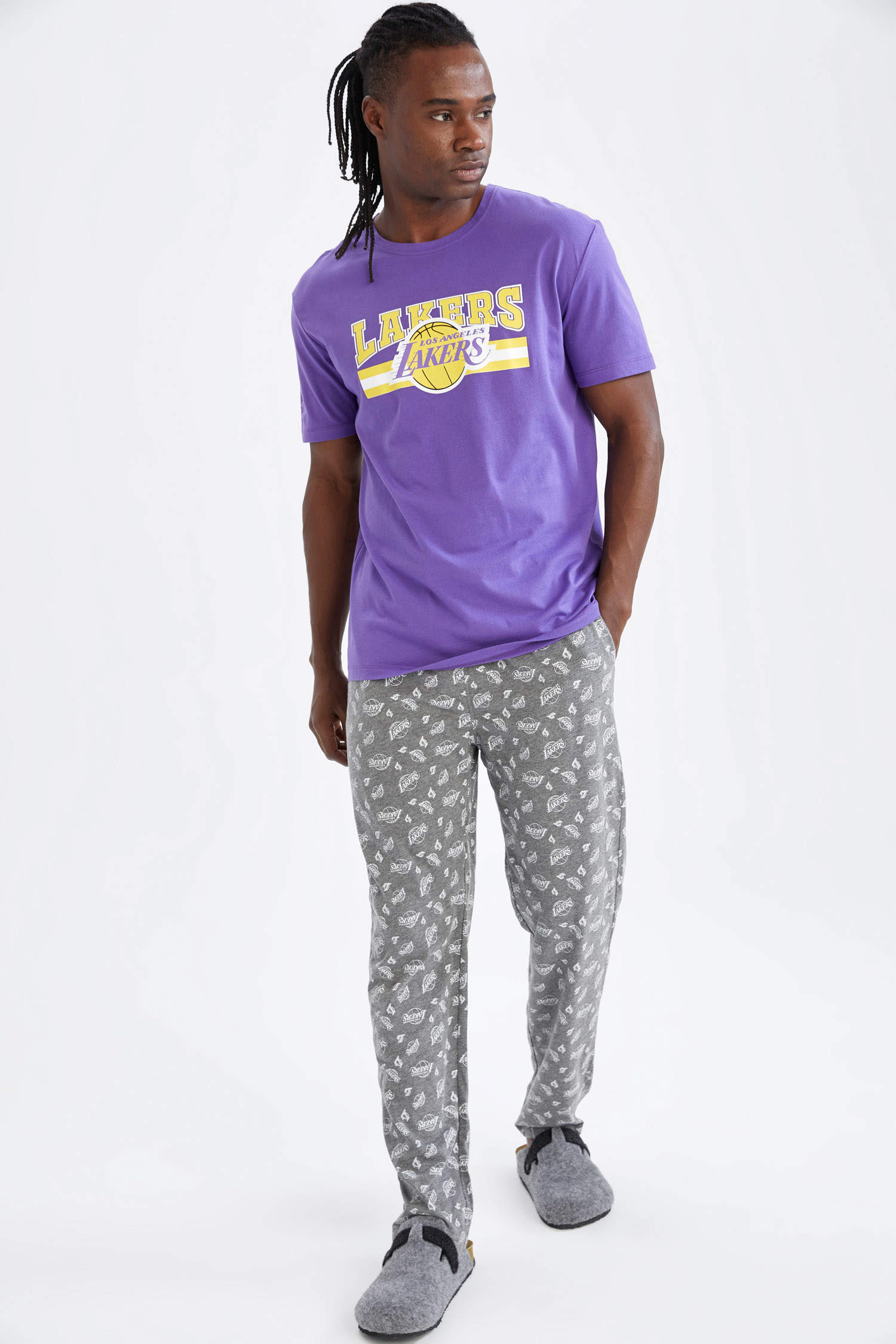 prometedor Abultar Guijarro Purple MAN NBA Los Angeles Lakers Licensed Regular Fit Pajamas Set 2331829  | DeFacto