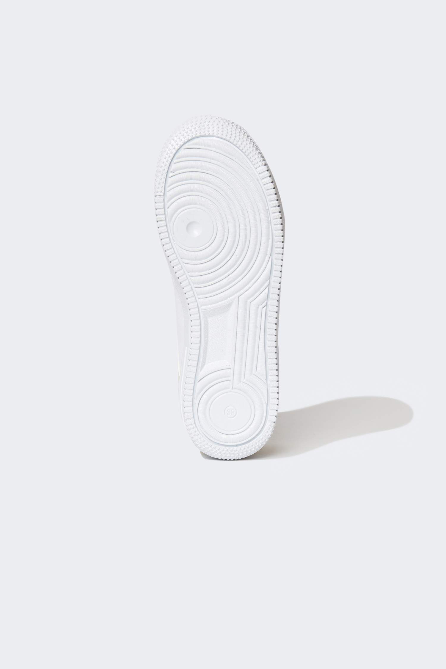 Кроссовки с лицензией НАСА