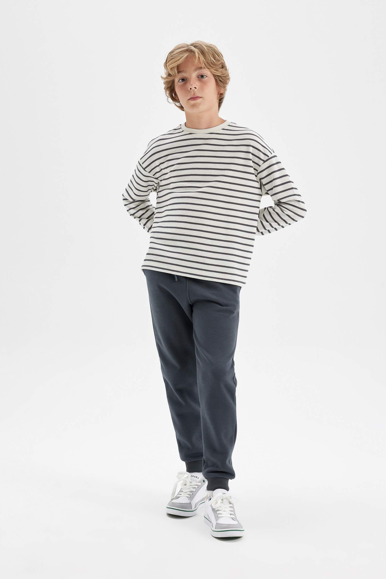 Erkek Çocuk Anstrasit Beli Paçası Lastikli Cepli Basic Düz Jogger Okul Eşofman Altı