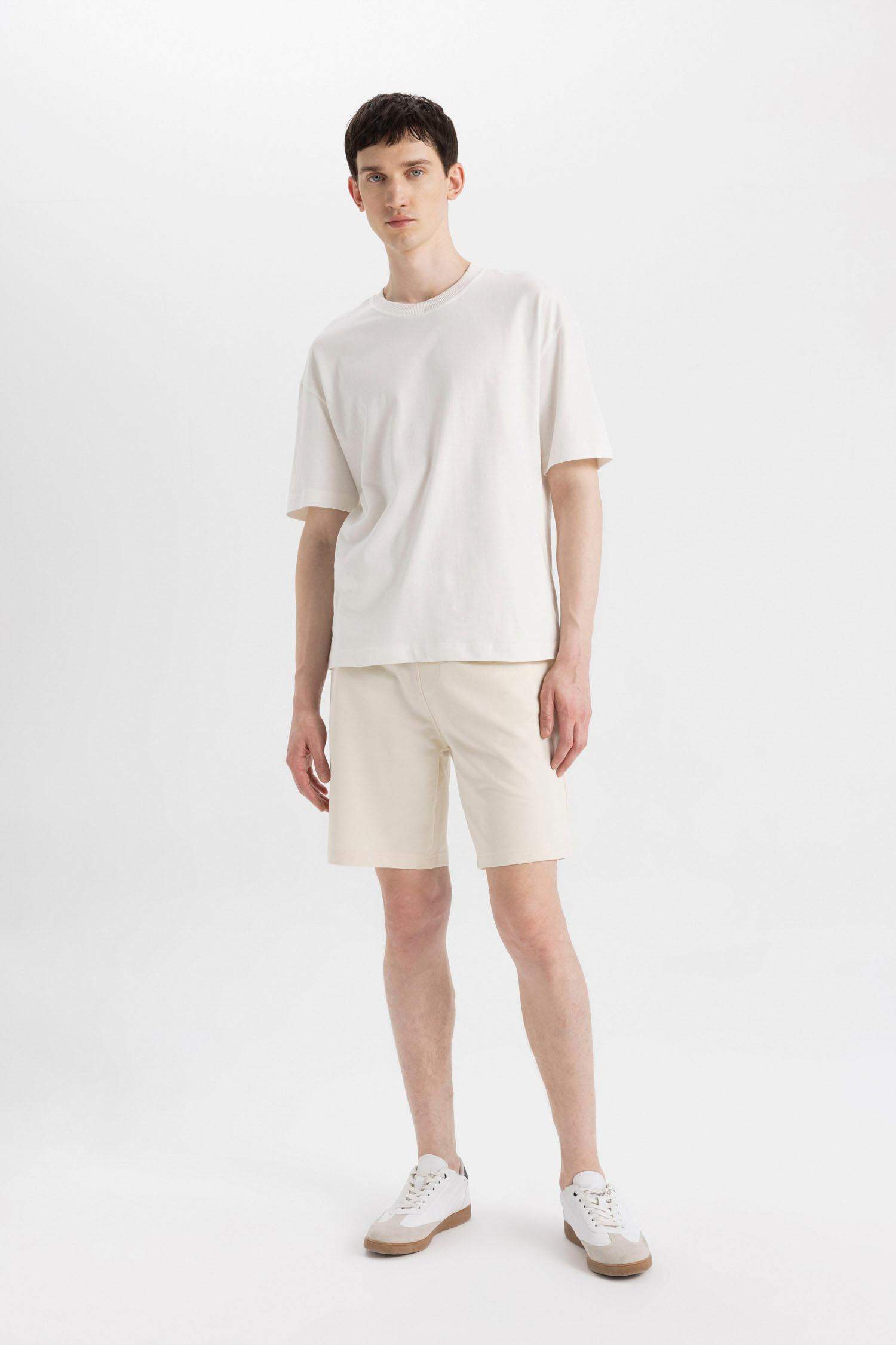 شورت بيزك سليم فيت