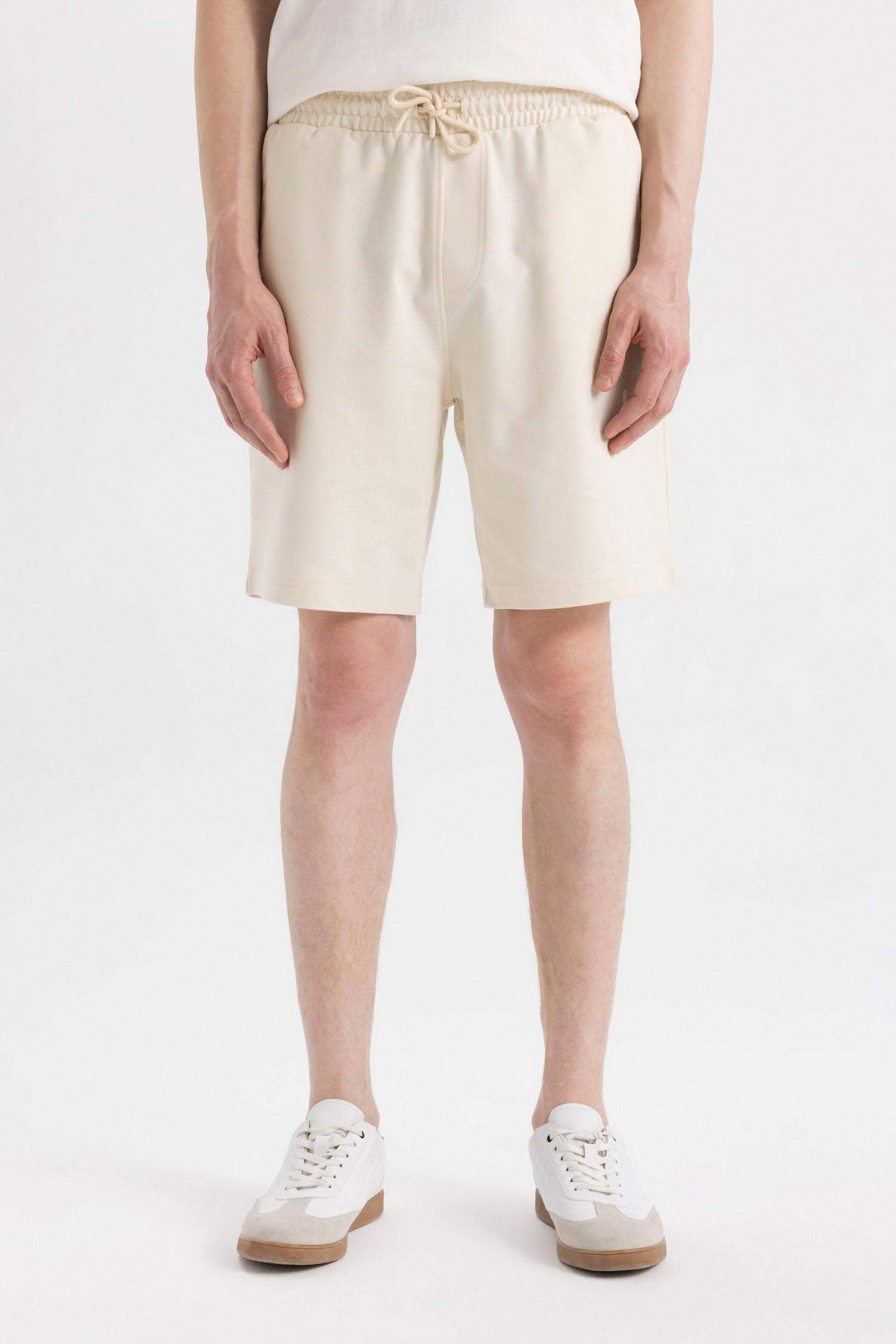 شورت بيزك سليم فيت