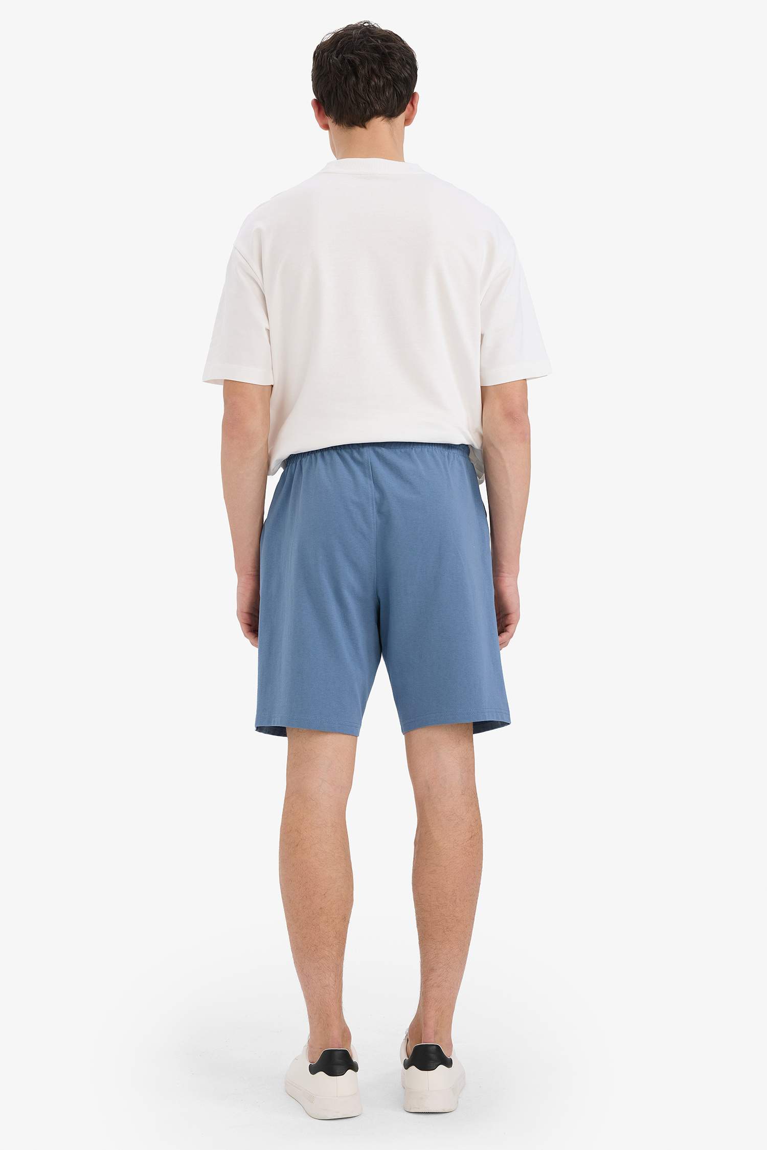 Slim Fit Dar Kesim Cepli Basic Düz Bermuda Şort