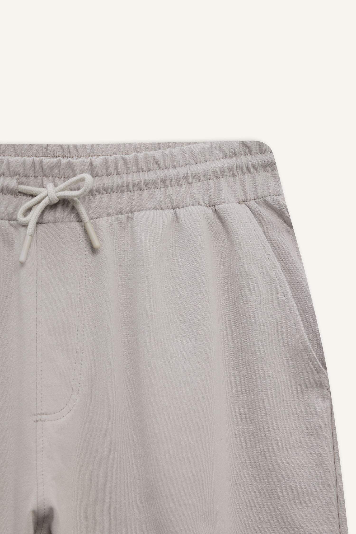 Slim Fit Dar Kesim Cepli Pamuklu Basic Düz Bermuda Şort