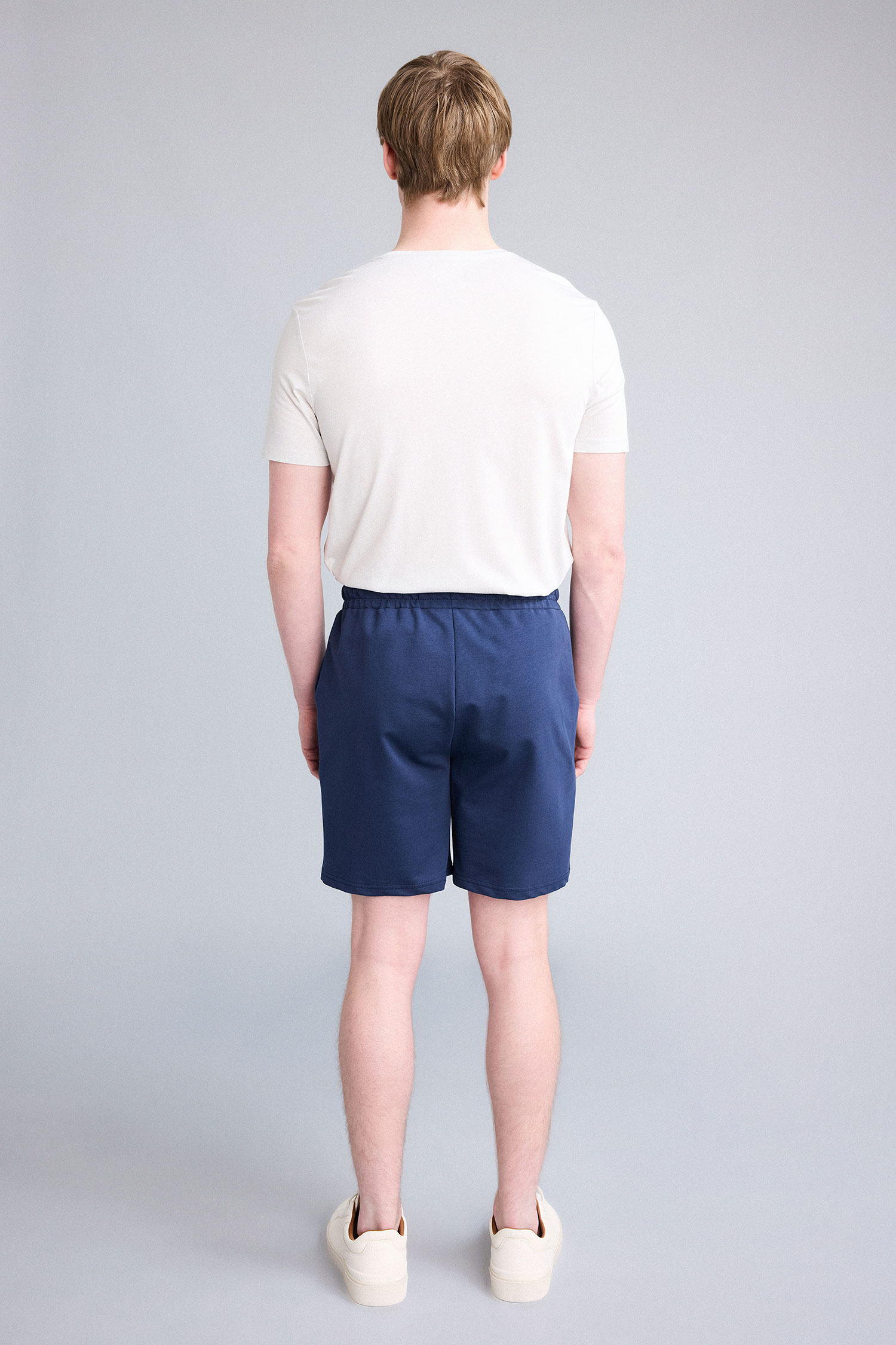 DeFacto Slim Fit Pamuklu Basic Bermuda Şort görsel 5
