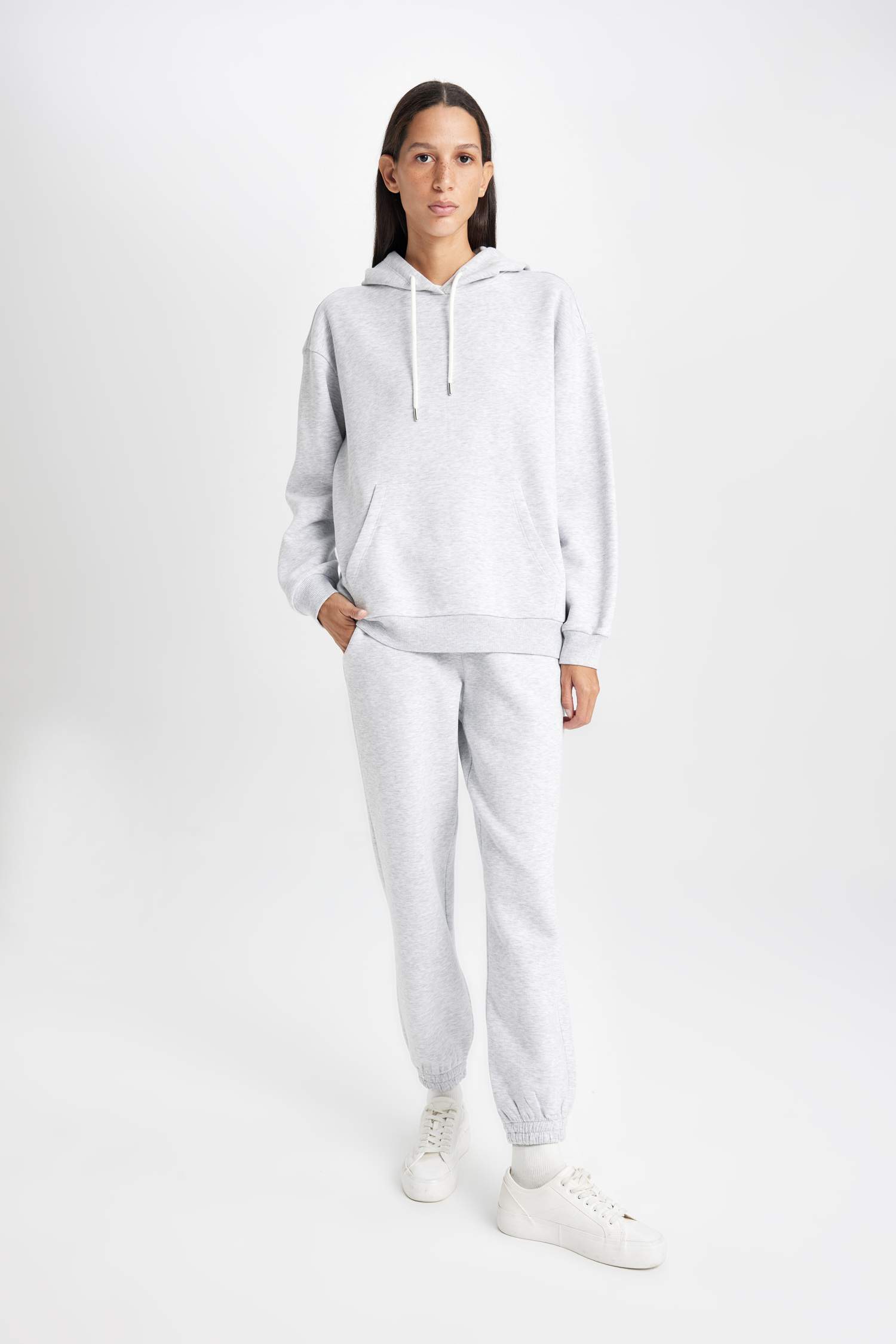 Relax Fit Kapüşonlu Kanguru Cepli Kalın Basic Düz Sweatshirt