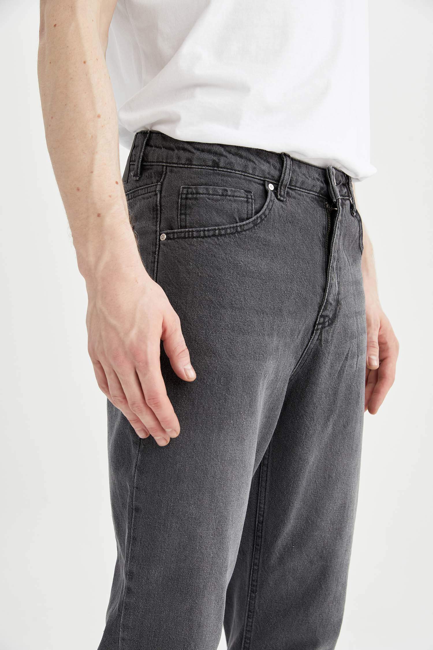 Defacto 90's Slim Fit Normal Bel Boru Paça Jean Pantolon. 10