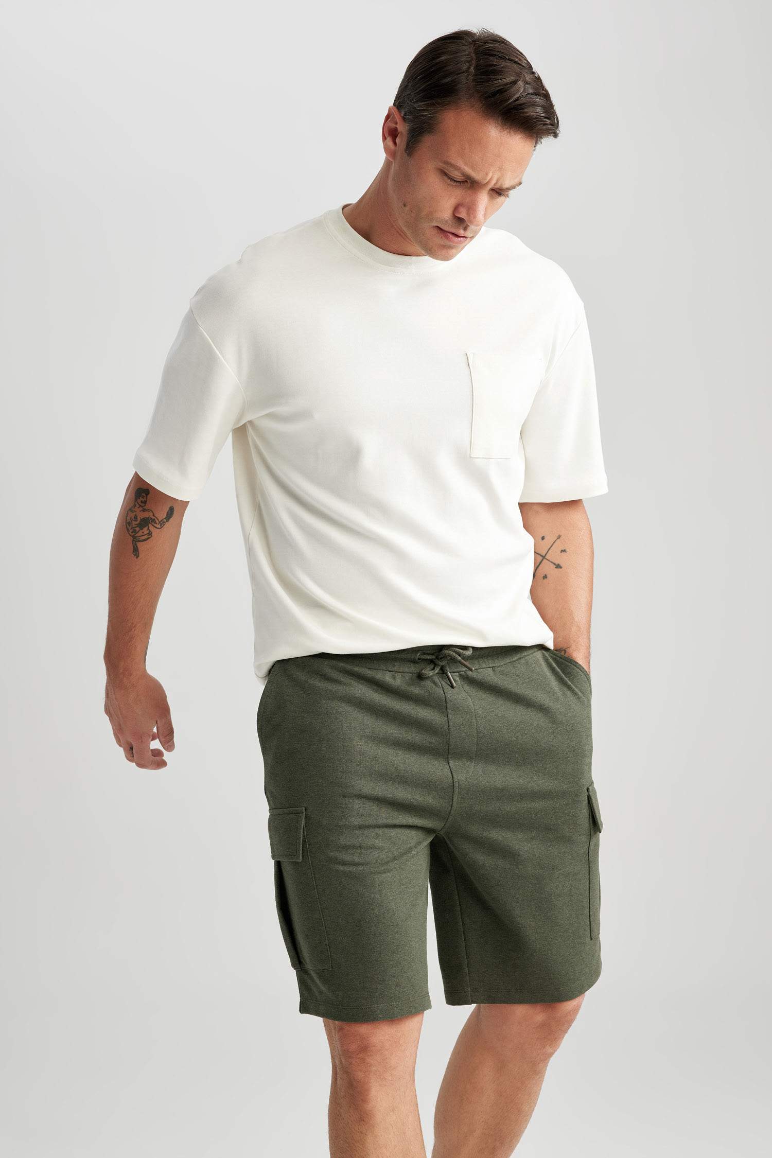 Шорты стандартного кроя