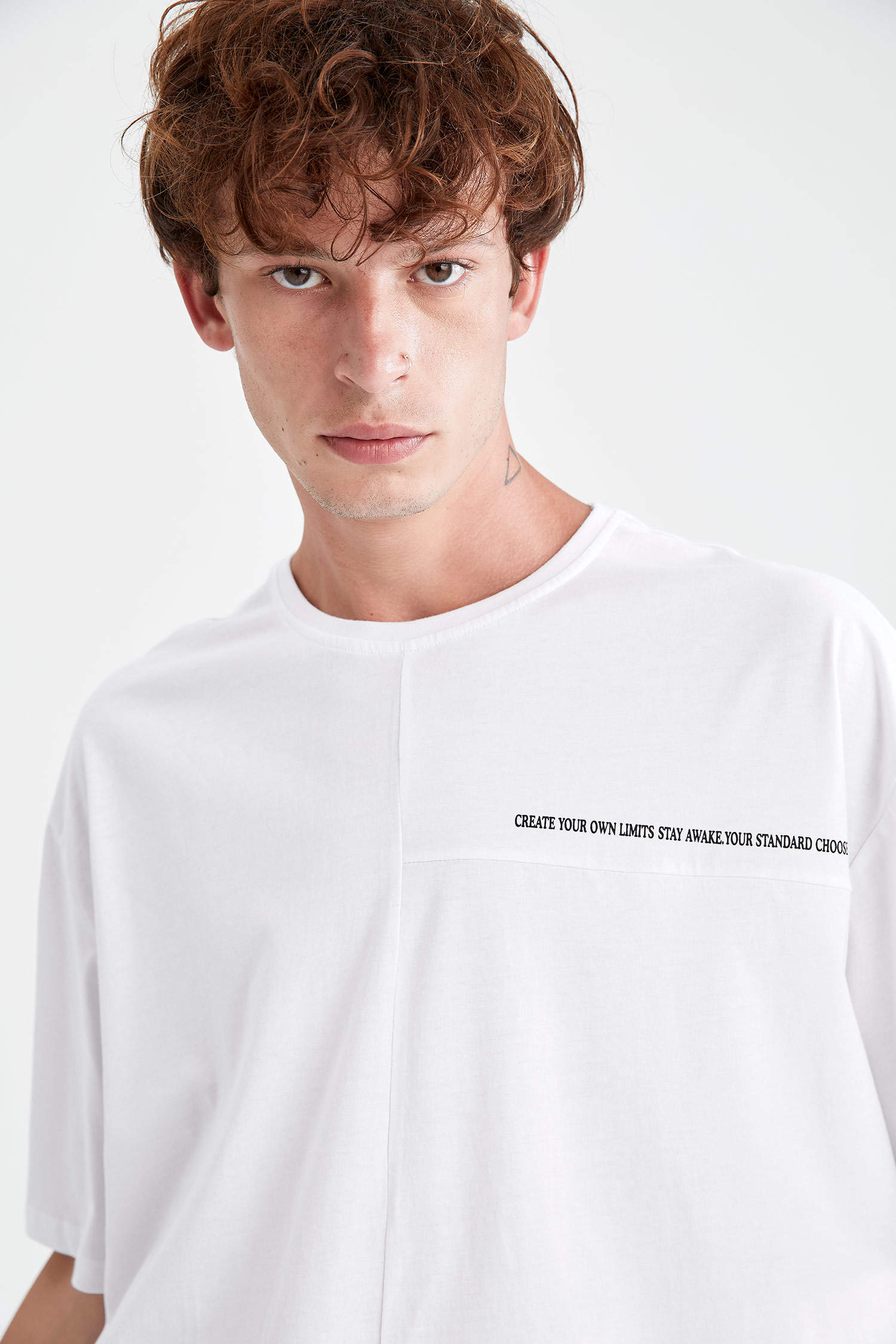 White MAN Oversize Fit Crew Neck Slogan Printed Short Sleeve T-Shirt ...