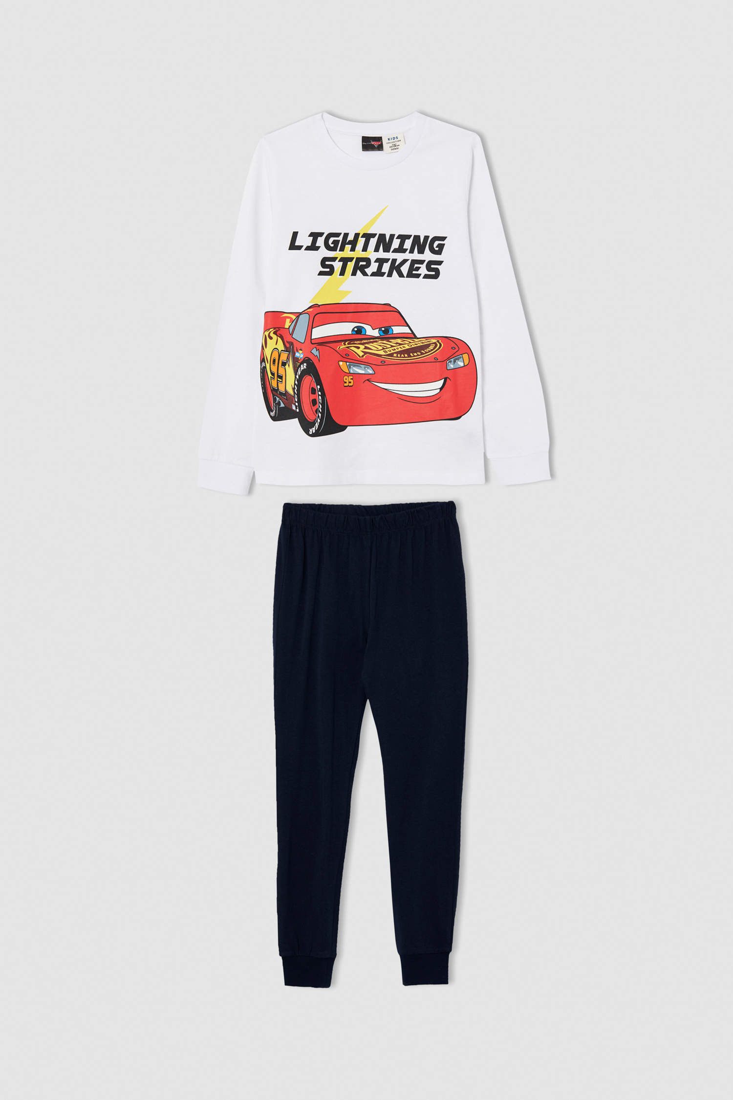 Defacto Erkek Çocuk Cars Lisanslı Uzun Kollu Pijama Takımı. 1