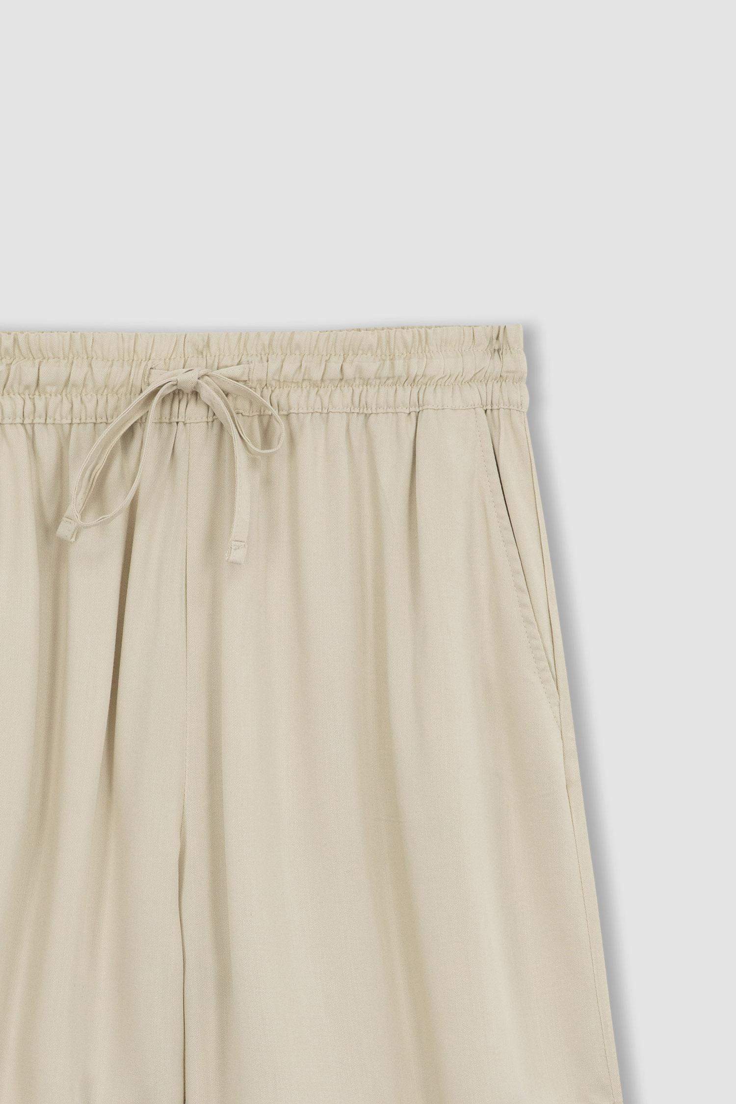 Short en Viscose Taille normale à Coupe décontractée