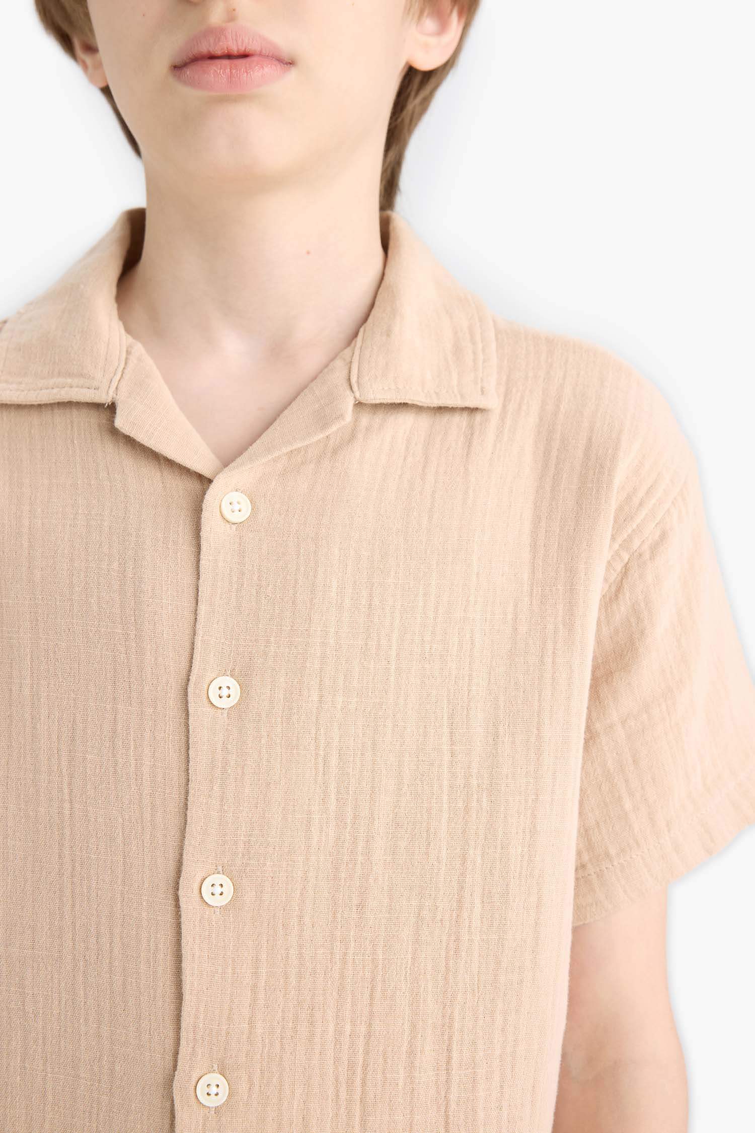 Erkek Çocuk Oversize Geniş Kalıp Polo Yaka Müslin Kısa Kollu Gömlek