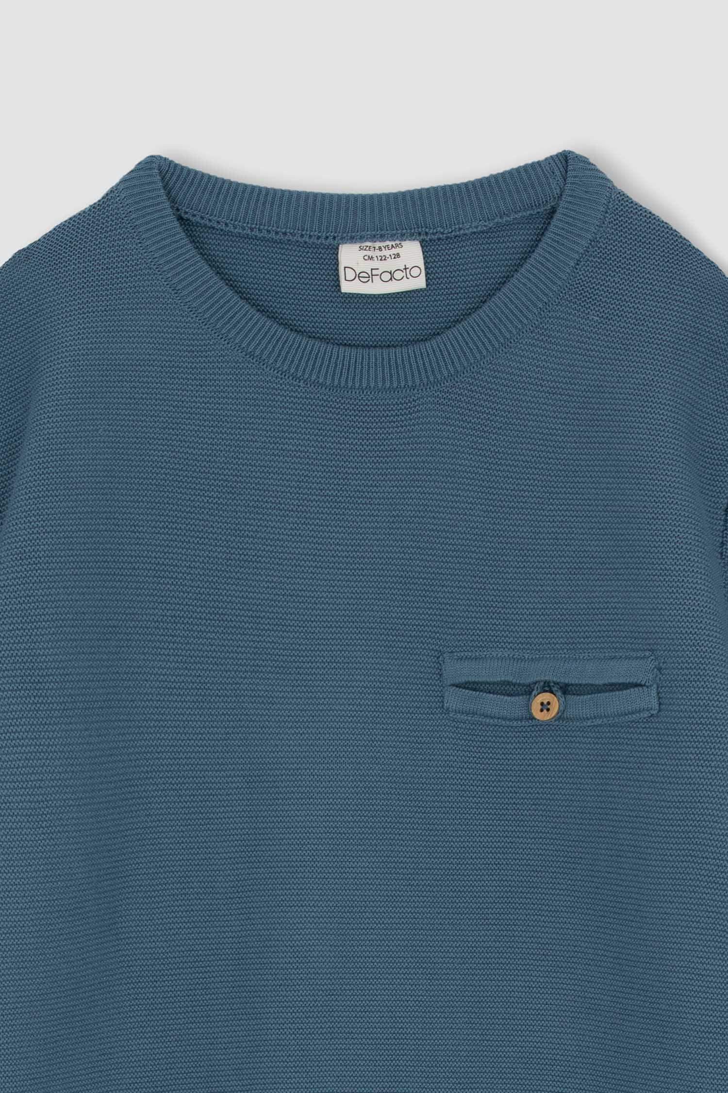 Свитер стандартного кроя для девочек