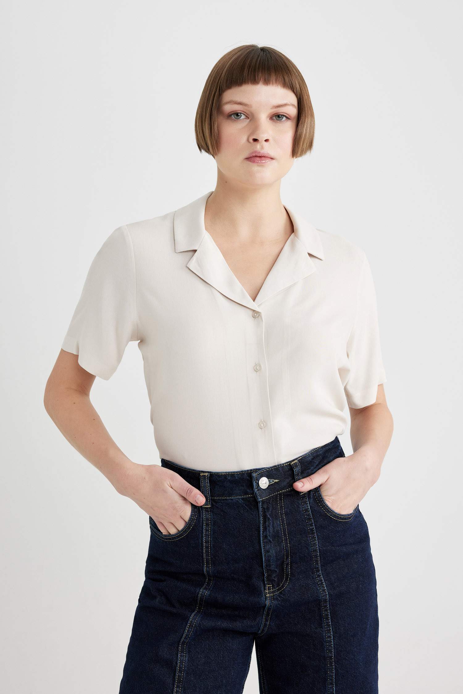 Regular Fit Short Sleeve Shirt