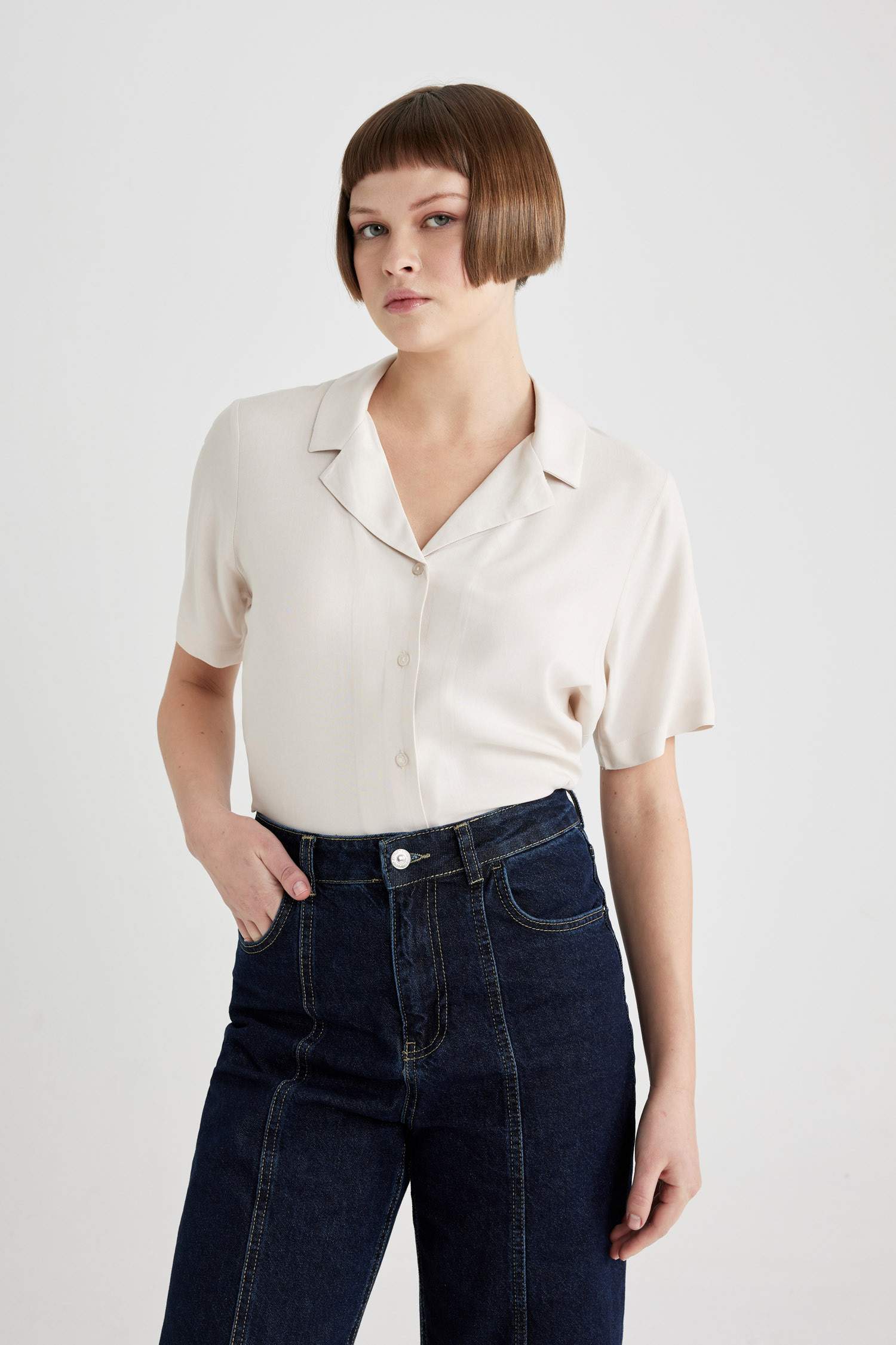 Regular Fit Short Sleeve Shirt