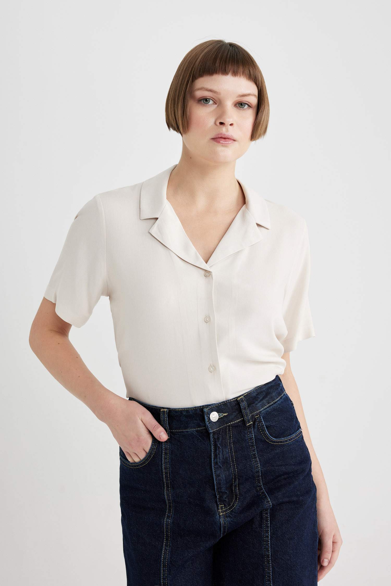 Regular Fit Short Sleeve Shirt