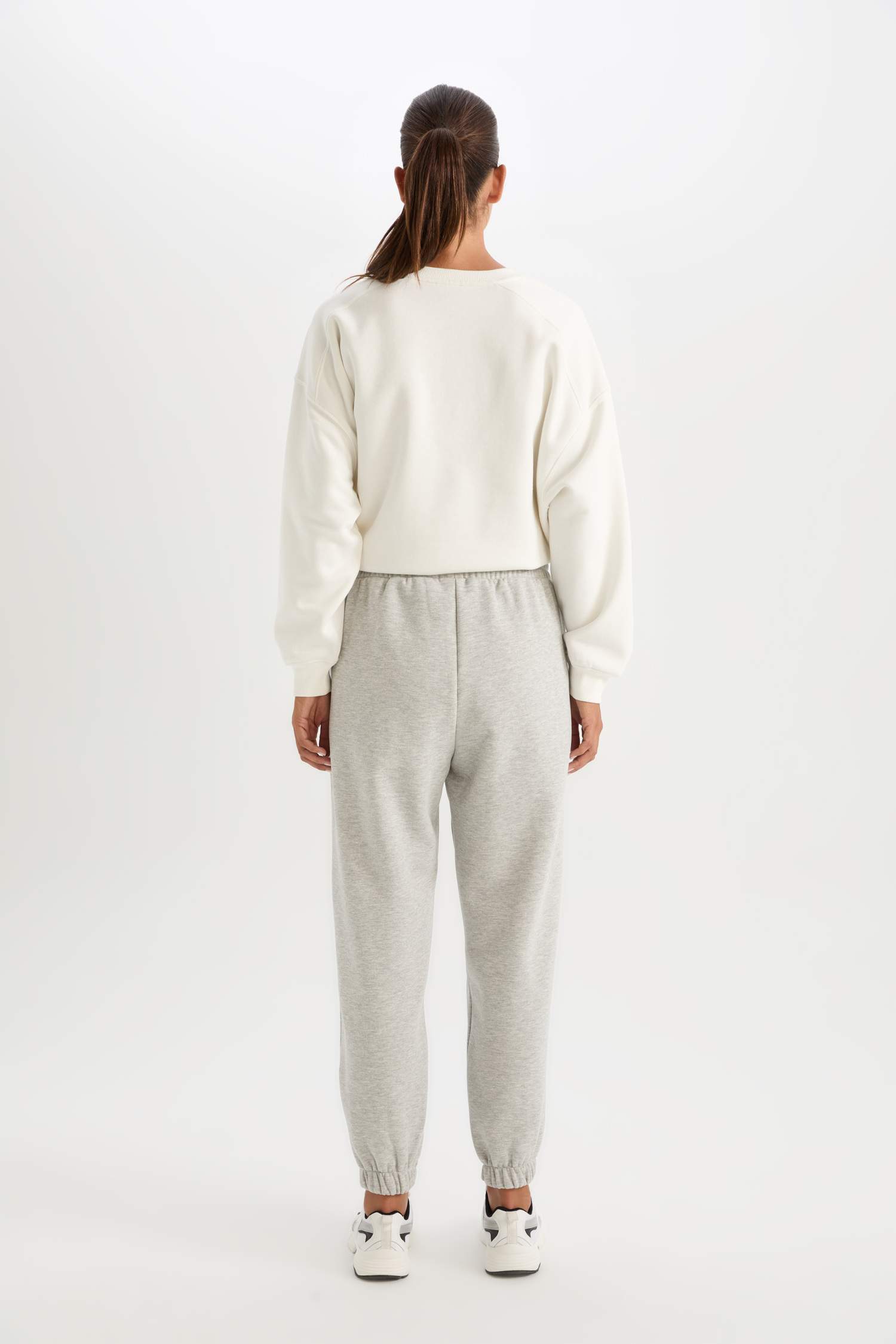 DeFactoFit Jogger Eşofman Altı NBA Beli Paçası Lastikli Bağcıklı Cepli Uzun Boy