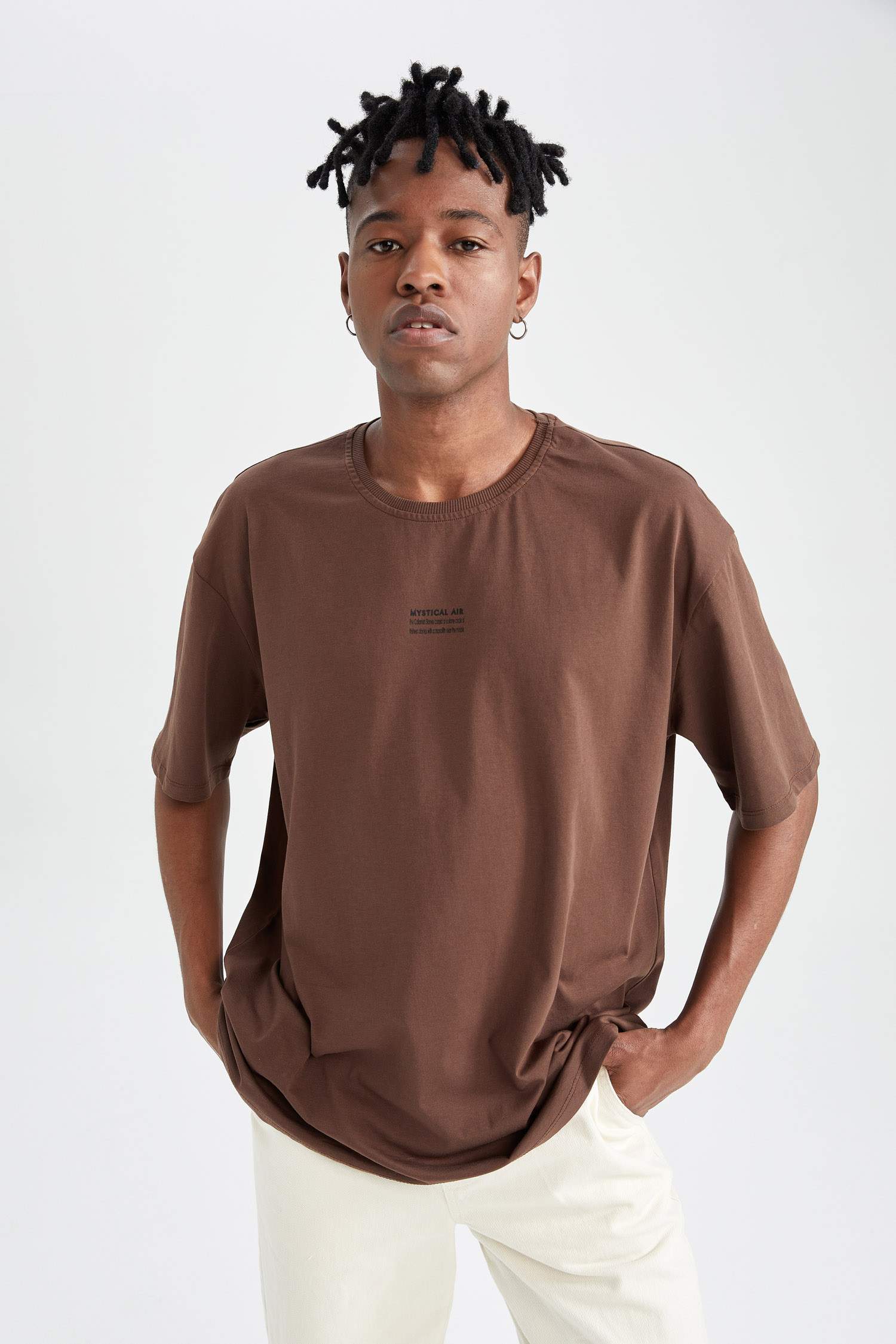 Brown MAN Oversized Crew Neck Short 