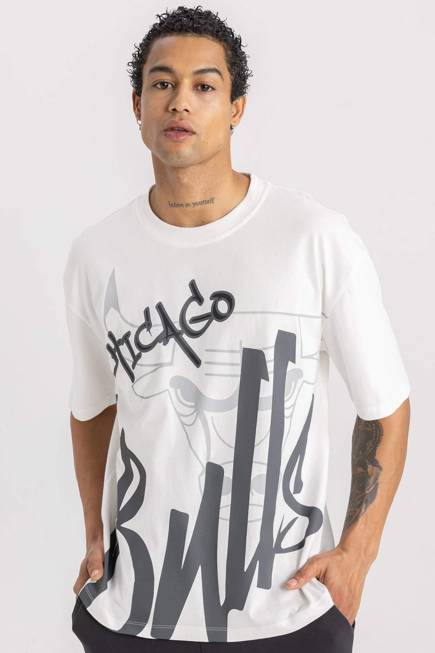 DeFactoFit NBA Chicago Bulls Oversize Fit T-Shirt