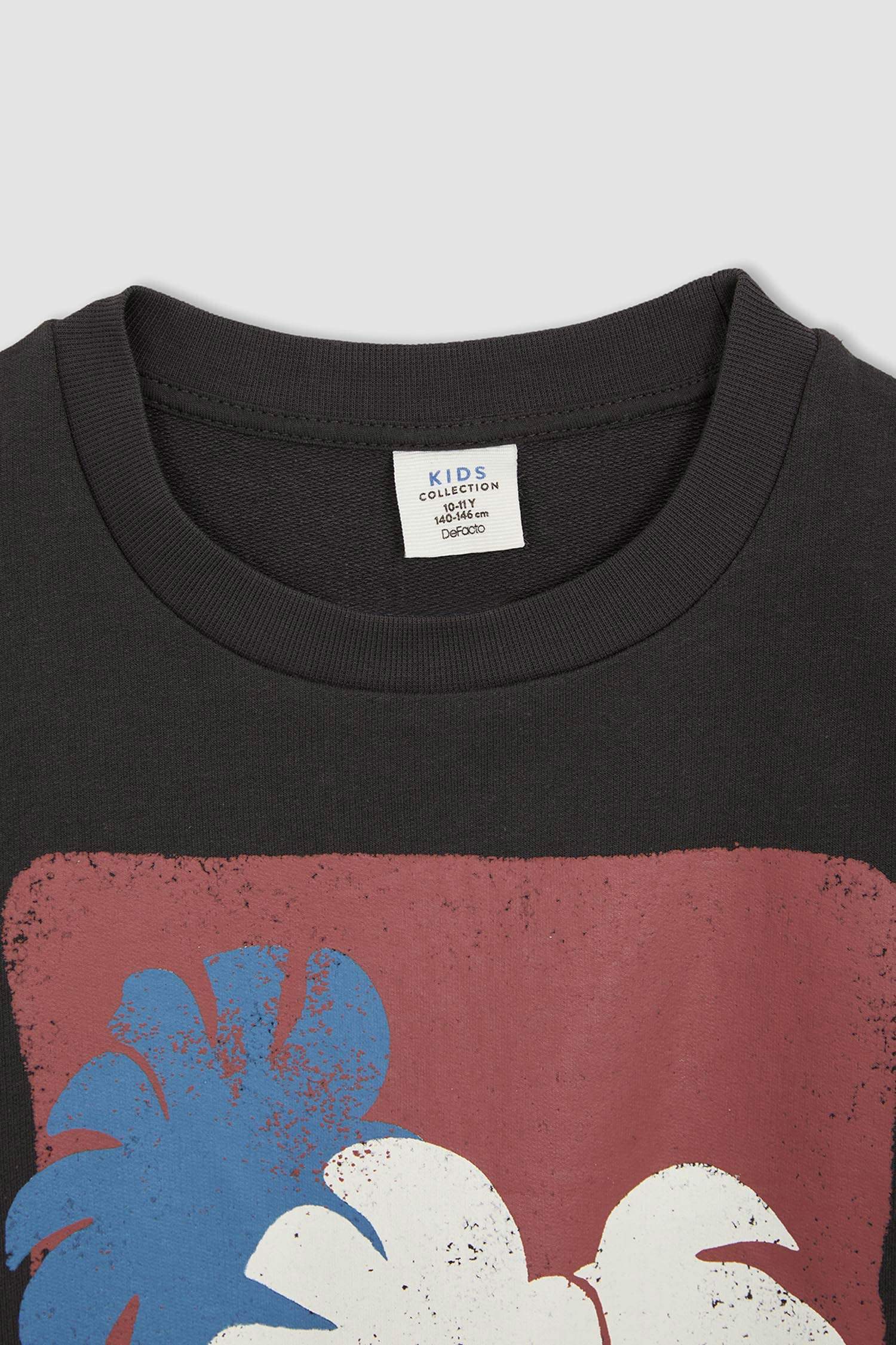 Свитшот оверсайз с круглым вырезом и принтом для мальчиков