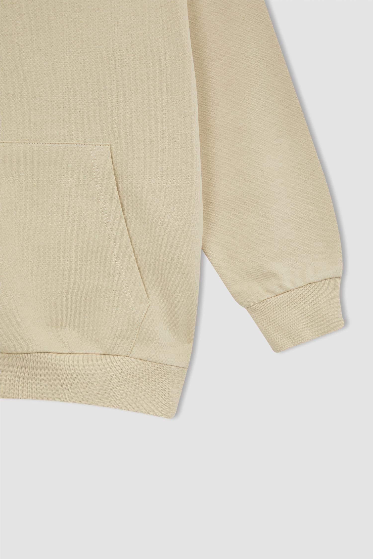 سويت شيرت اوفر سايز بغطاء للرأس بجيب الكنغر