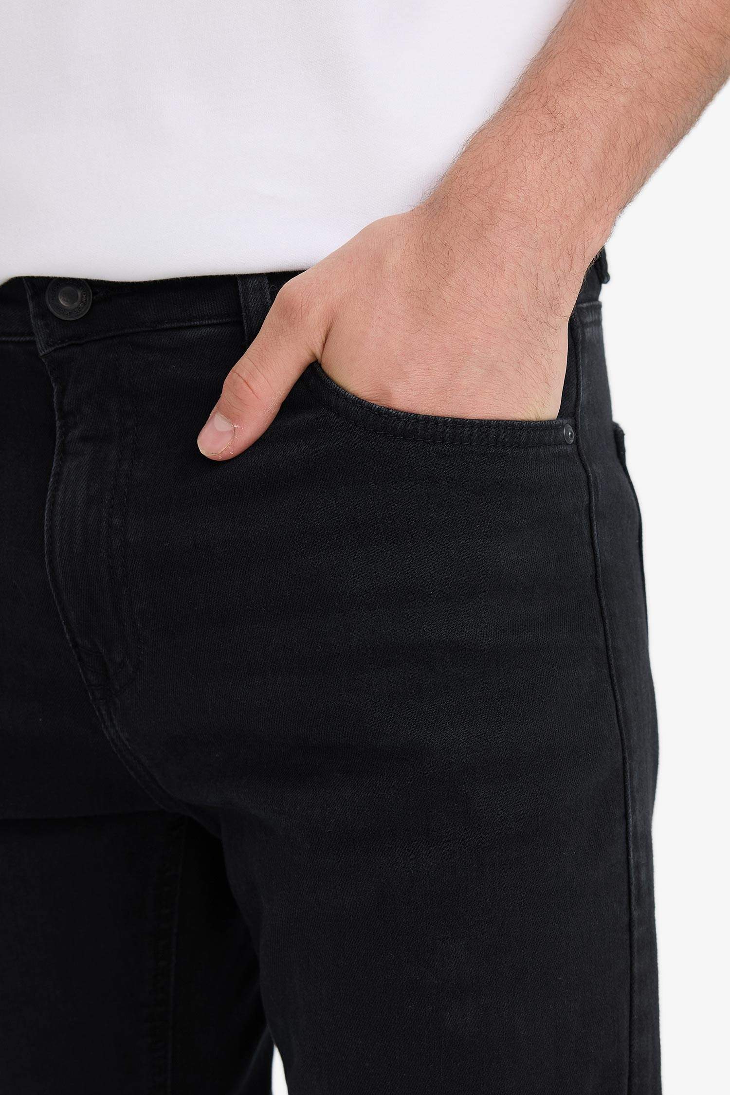 بنطلون جينز سيرجيو قصة عادية بخصر عادي