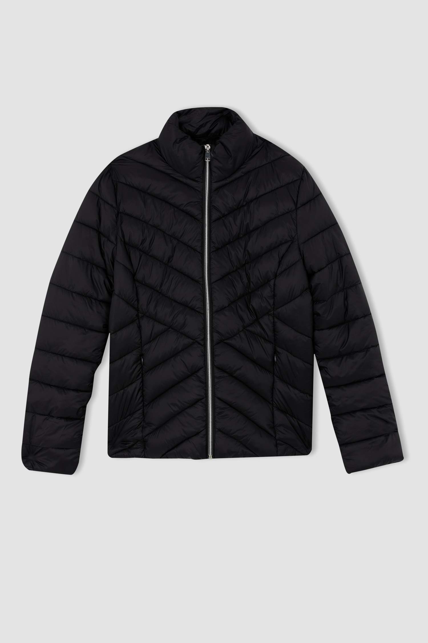 Куртка стандартного кроя для женщин