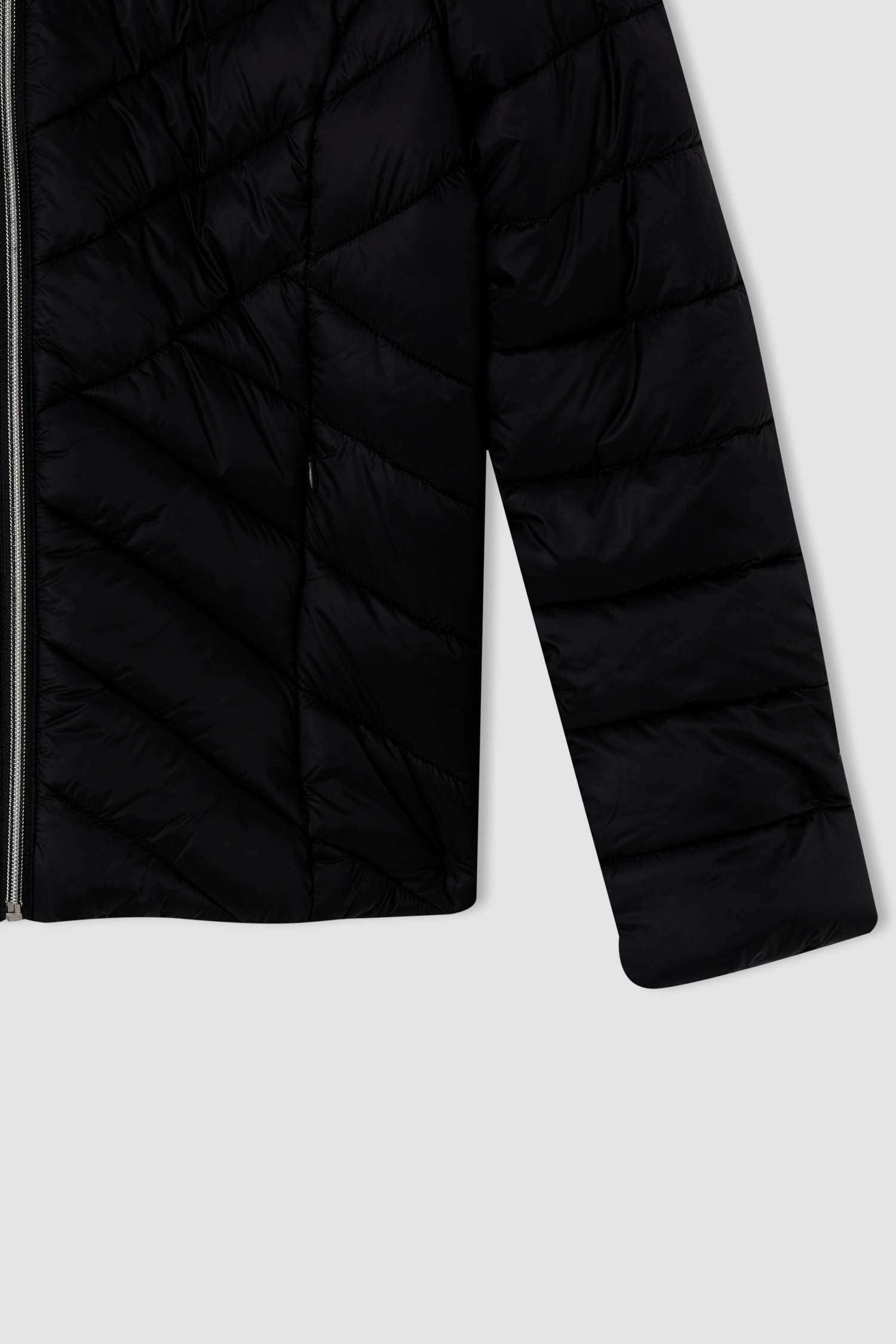 Куртка стандартного кроя для женщин