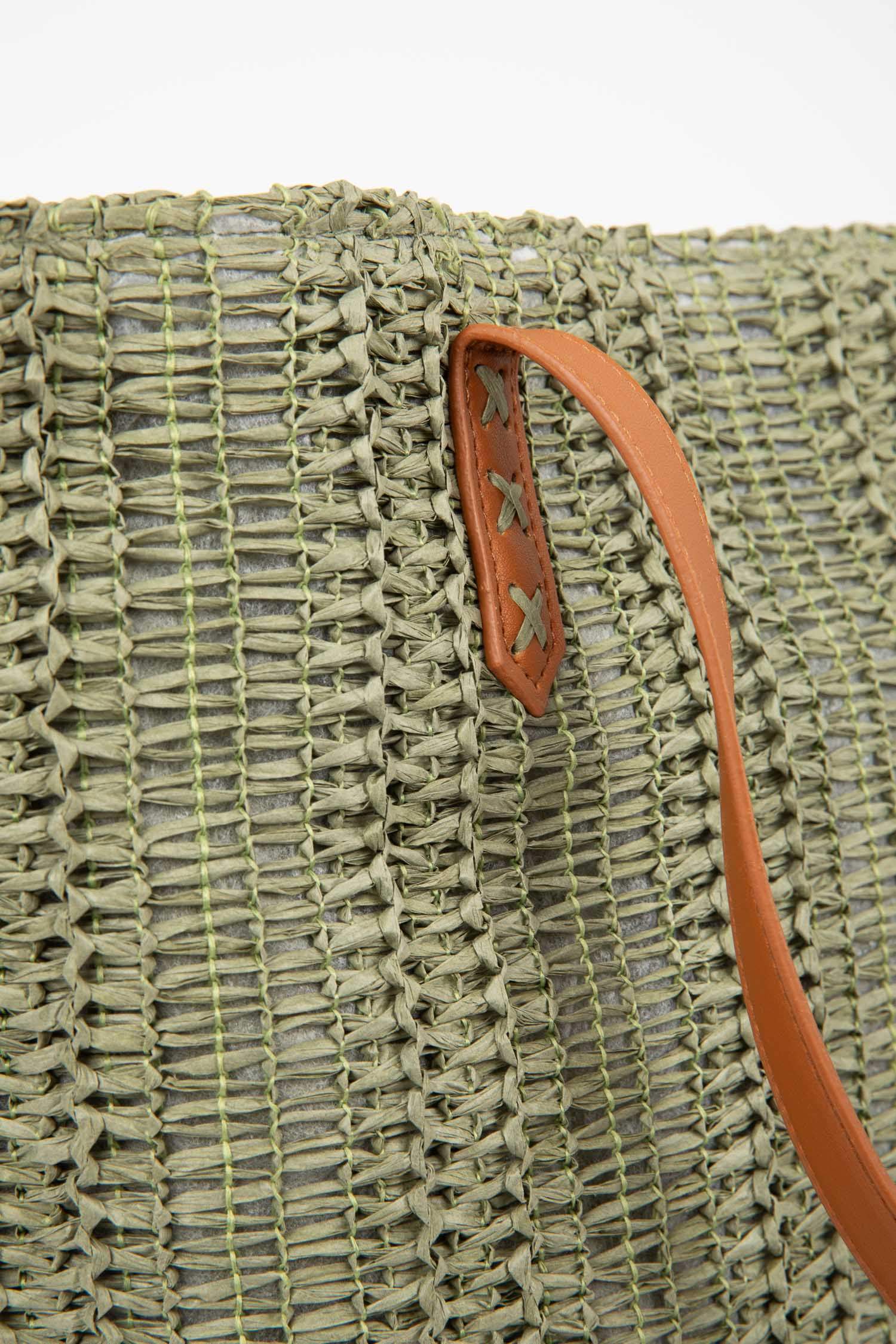 Әйелдерге Өрілген