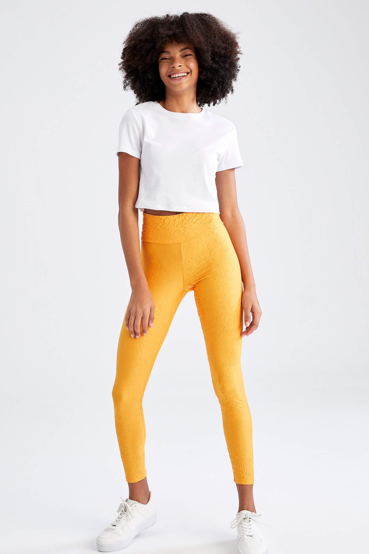 Yellow legging