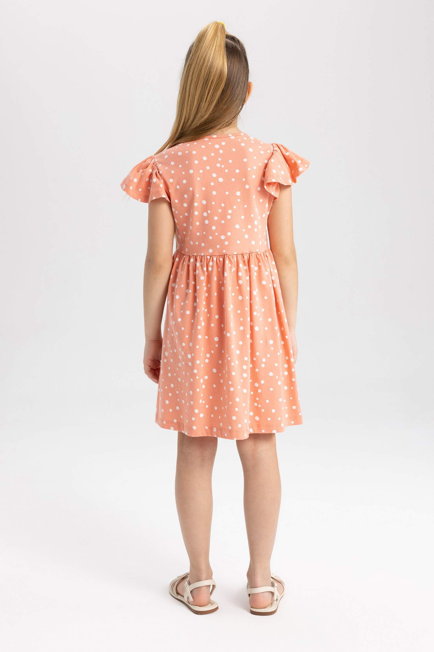 فستان بناتي ممشط قصة عادية