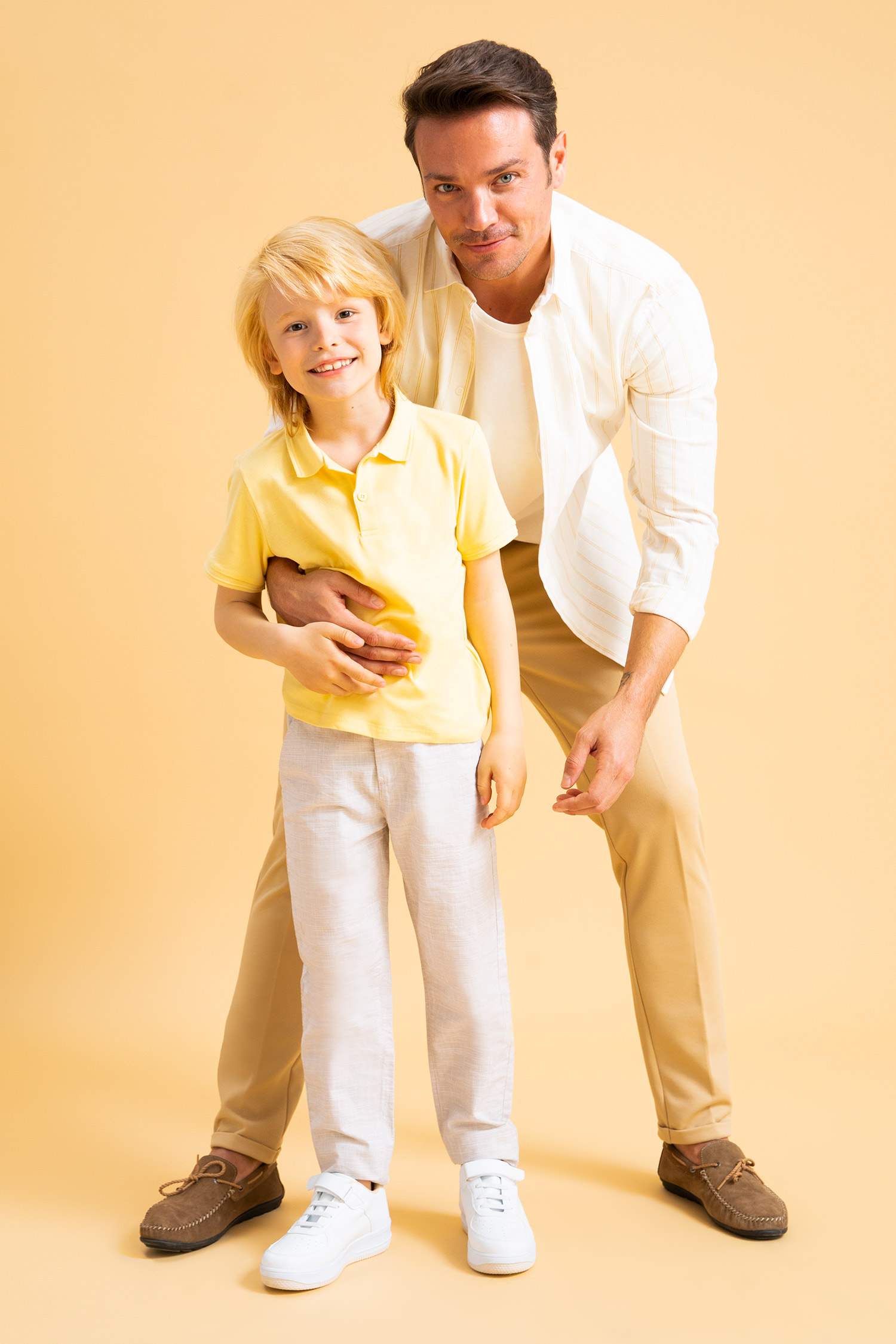 Boy Regular Fit Straight Leg Ankle Jeans