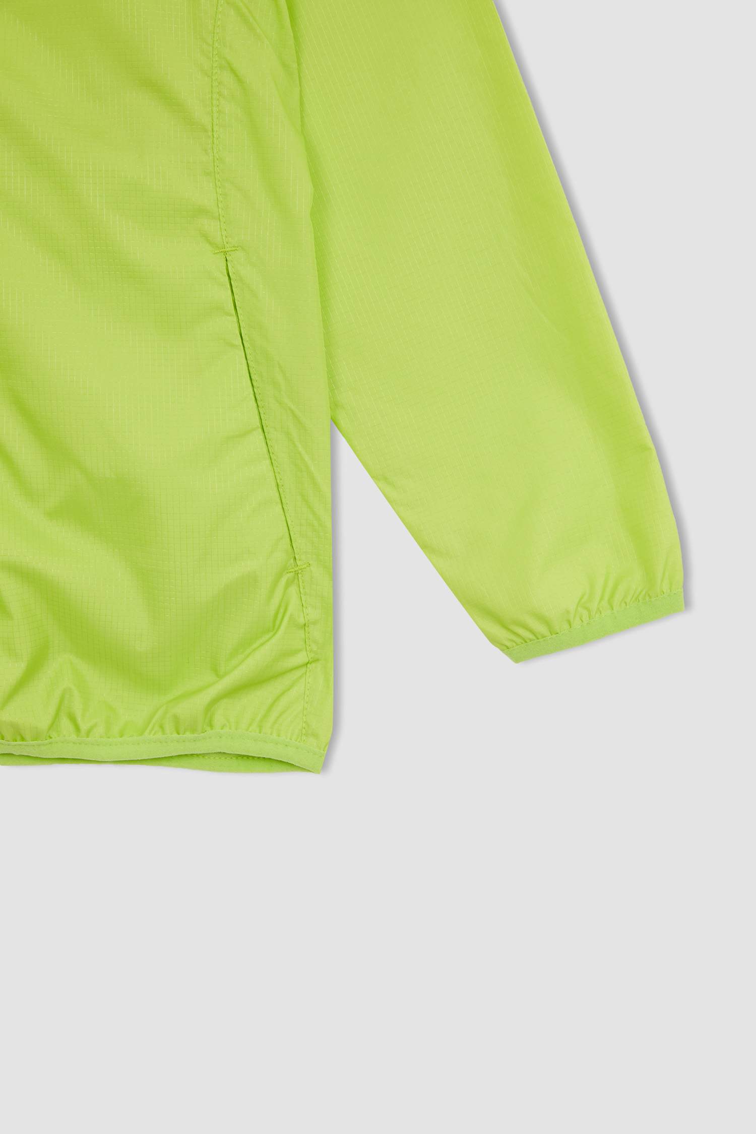 Erkek Çocuk Regular Fit Kapüşonlu Uzun Mevsimlik Yağmurluk