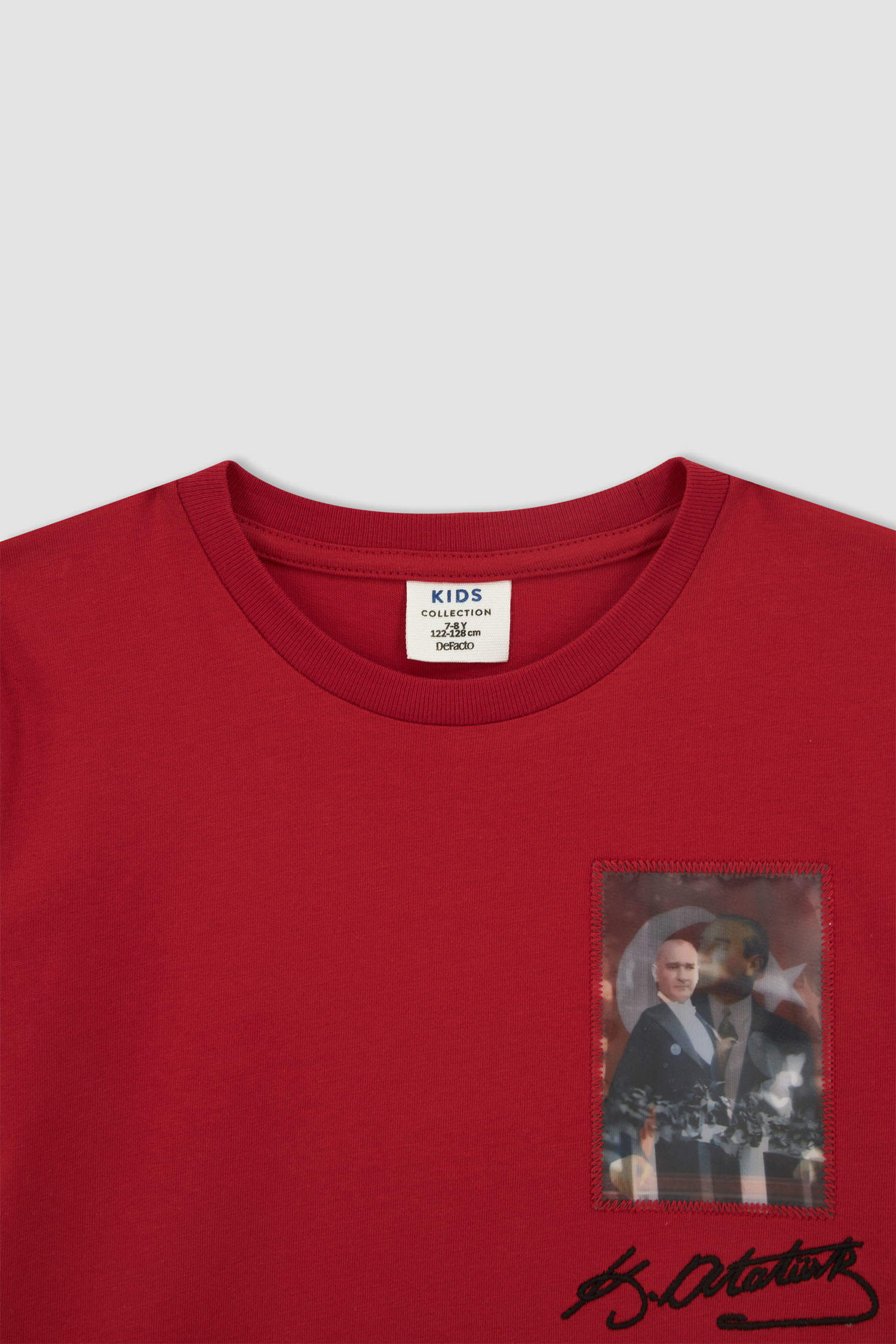Defacto Erkek Çocuk Atatürk Baskılı Kırmızı Kısa Kollu Tişört. 7