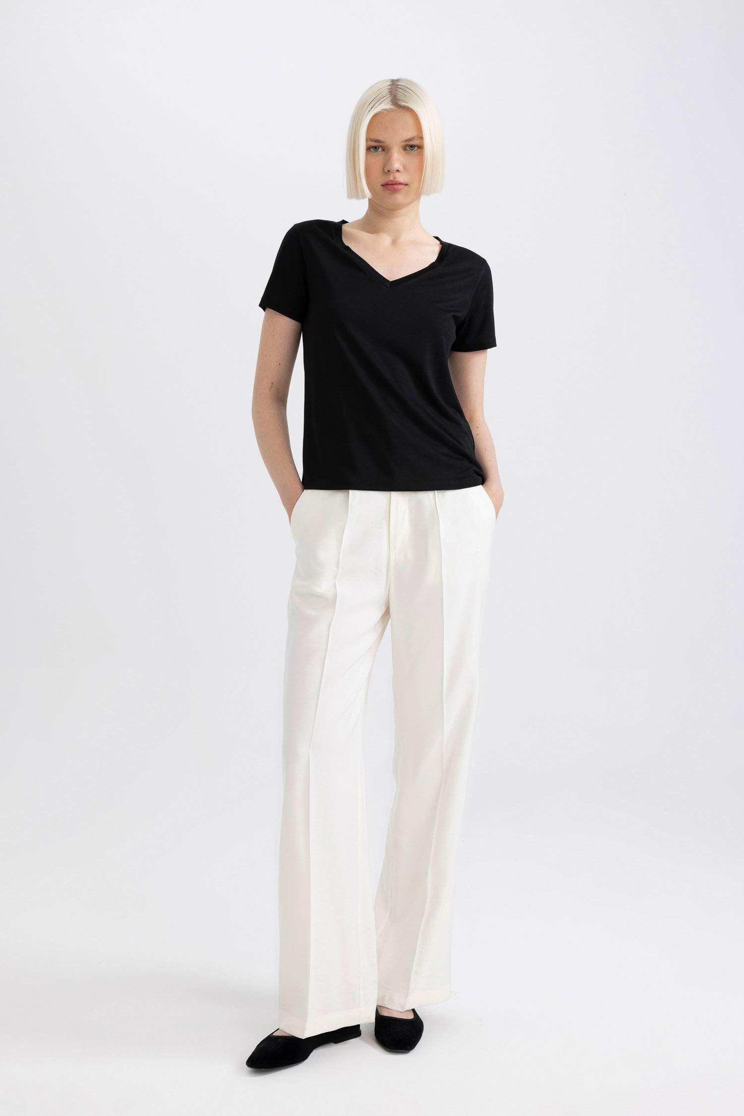 Regular Fit V Neck Basic Short Sleeve T-Shirt