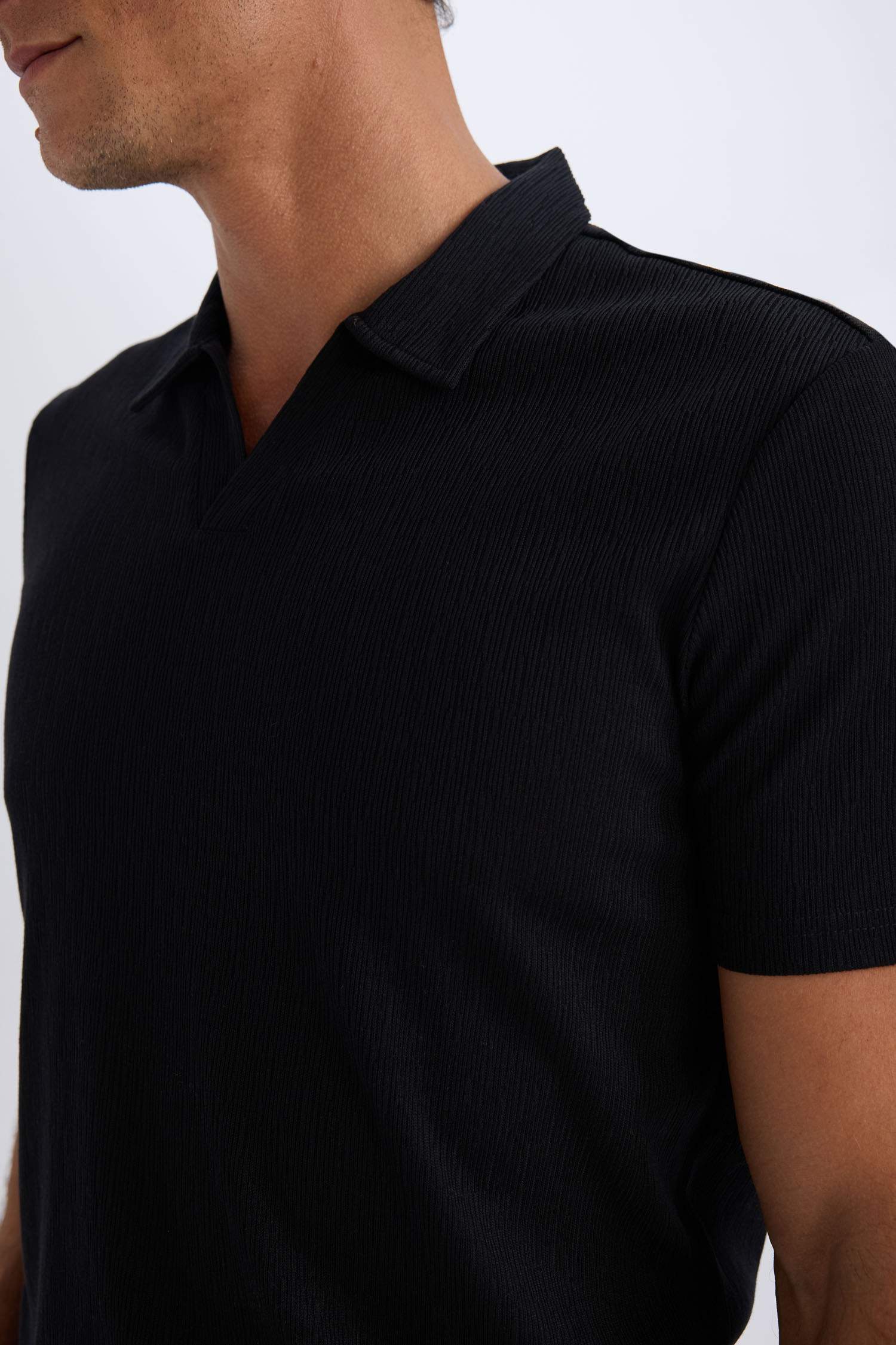 T-Shirt Polo Coupe Moderne