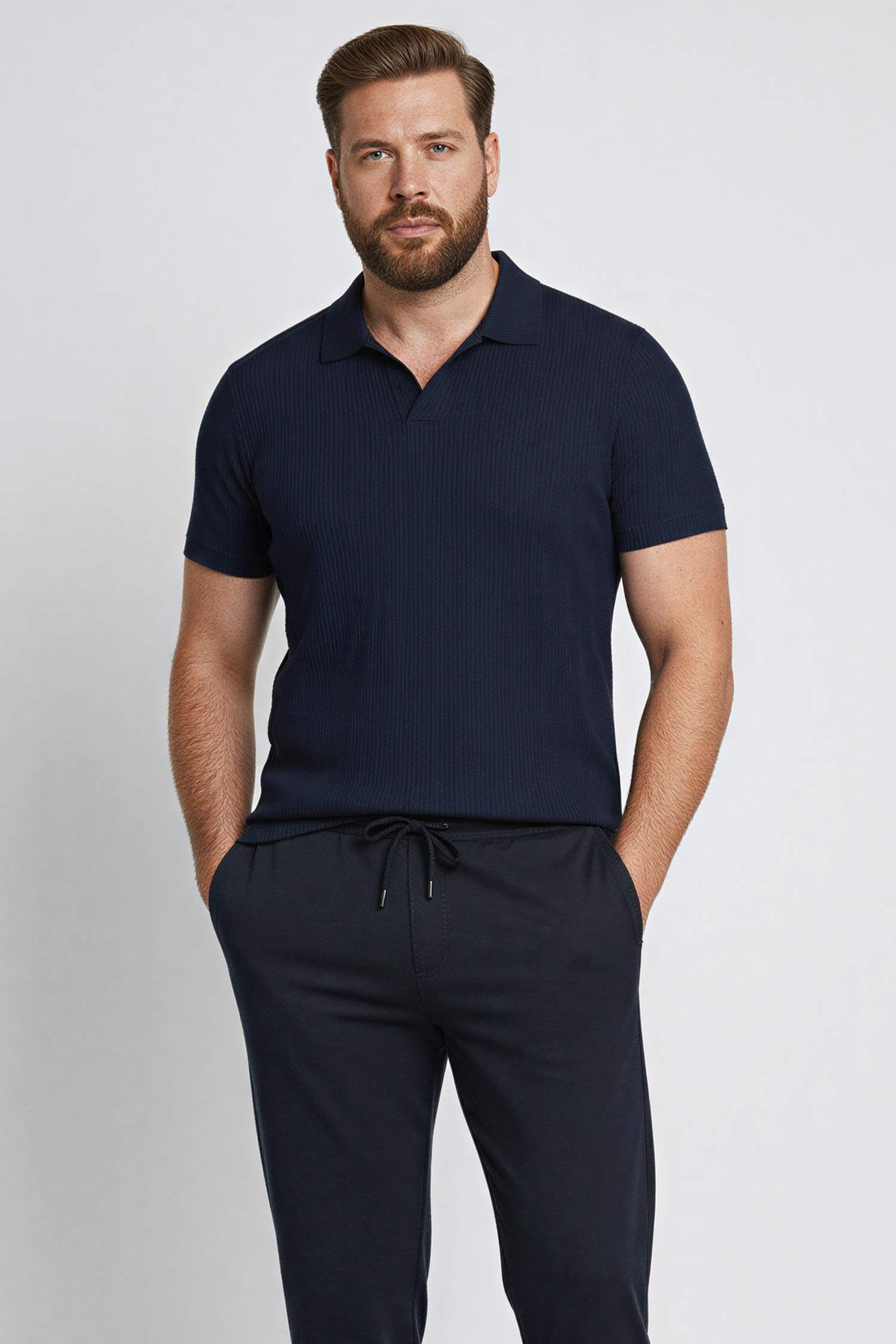 Футболка-поло приталенная с короткими рукавами