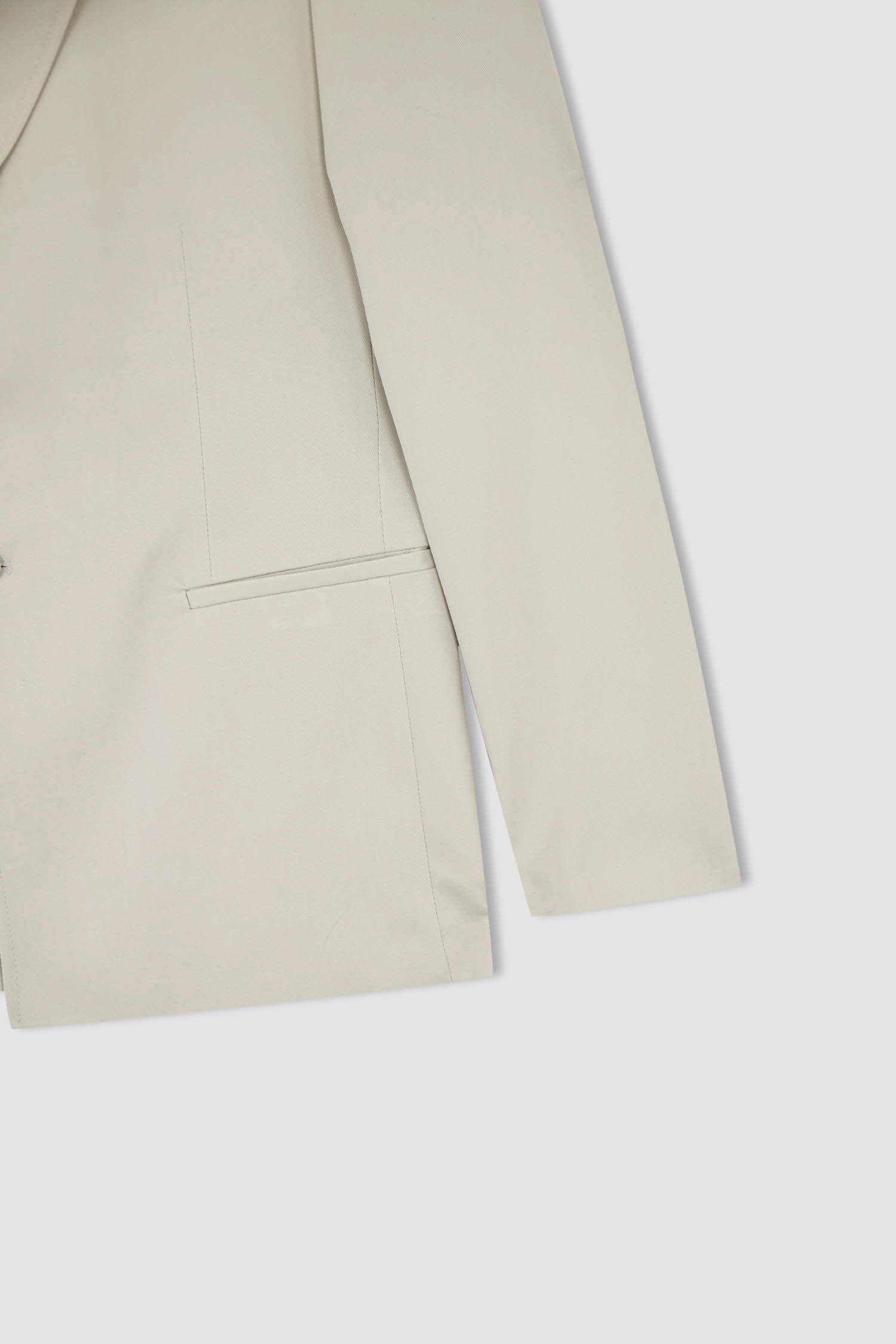Defacto Modern Fit Yarım Astarlı Fleto Cepli Blazer Ceket. 6