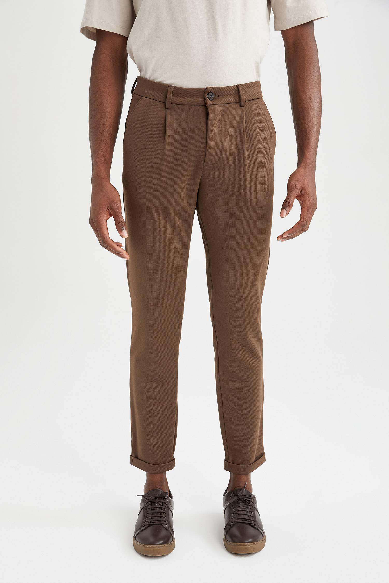 Kahve Erkek Jogger Fit Chino Pantolon 2403475 DeFacto