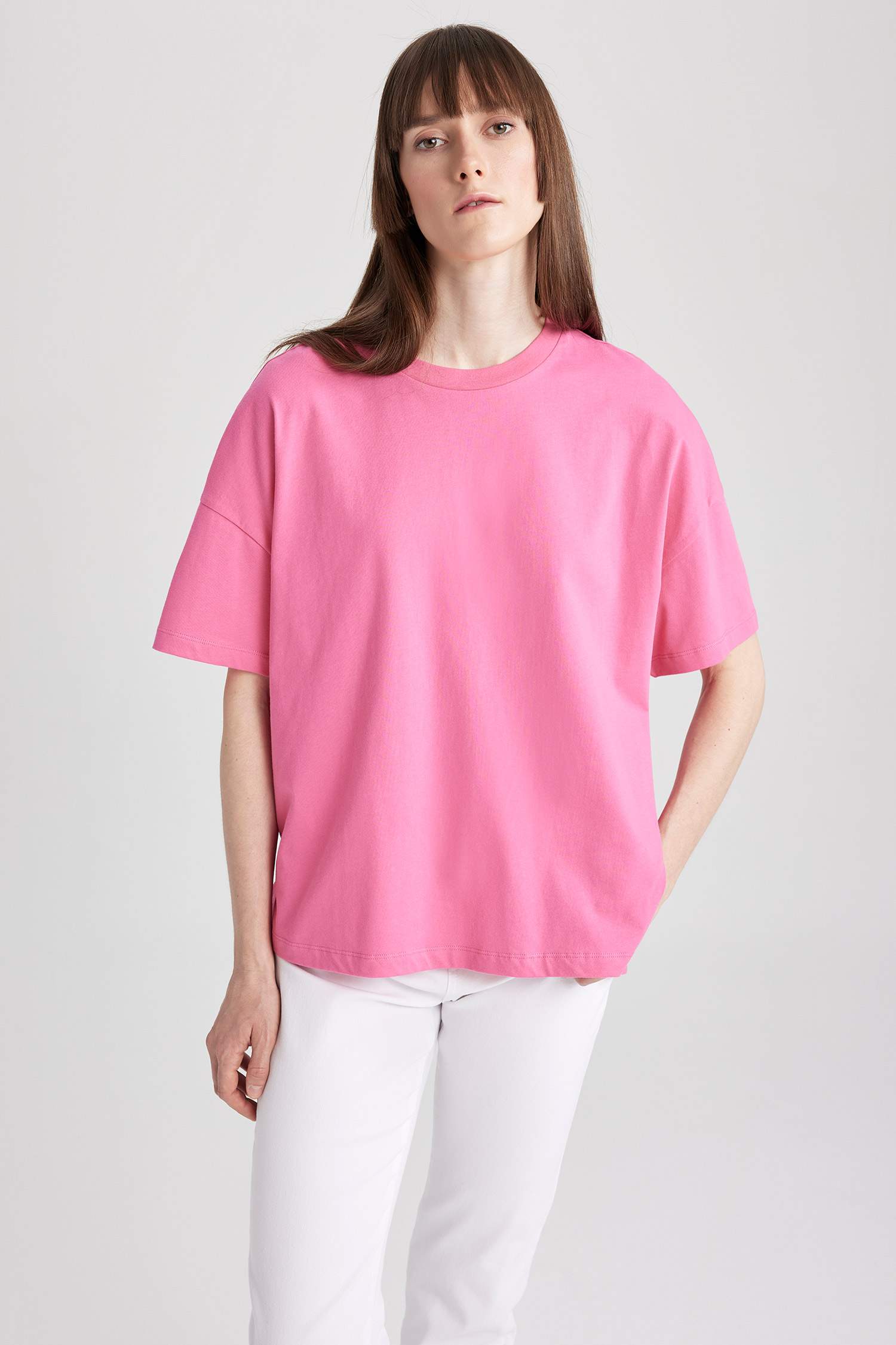 Oversize Fit Crew Neck Short Sleeve T-Shirt
