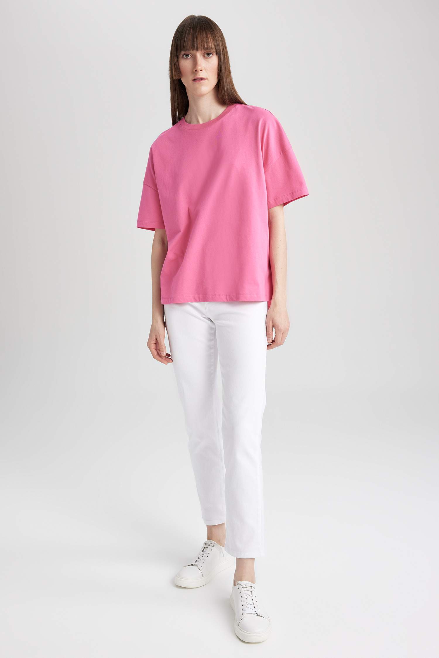 Oversize Fit Crew Neck Short Sleeve T-Shirt