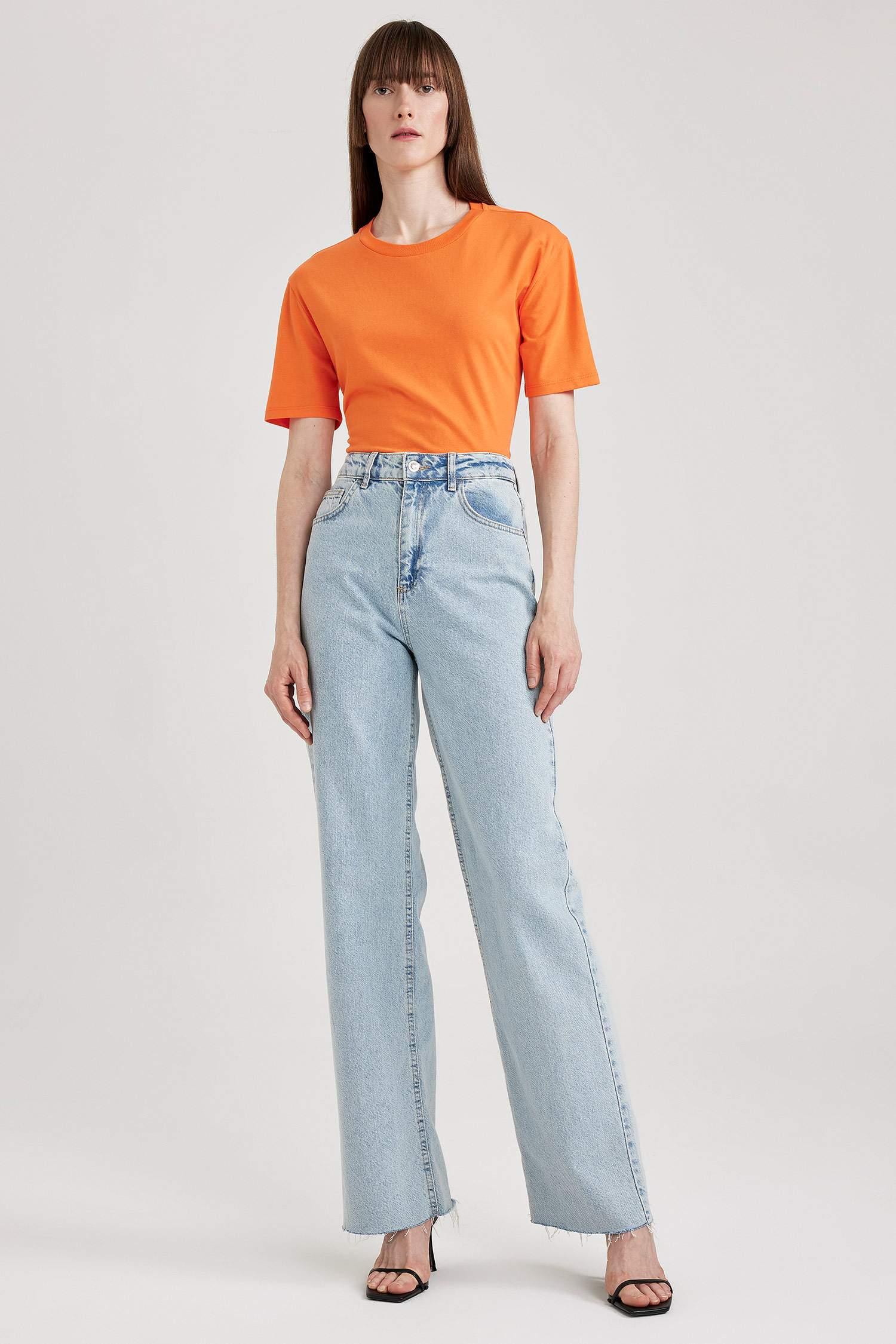 Regular Fit Crew Neck Short Sleeve Cotton T-Shirt