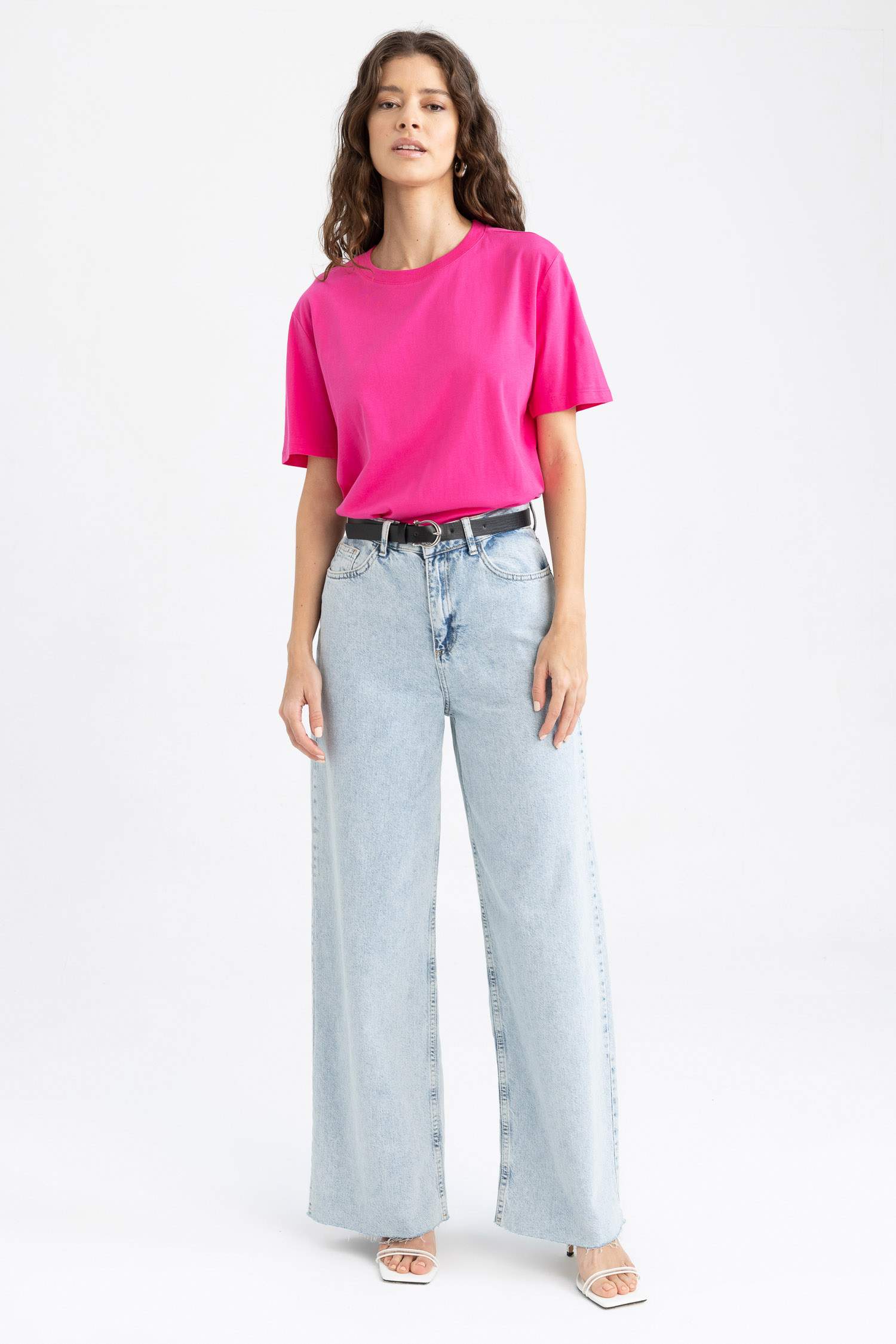 Regular Fit Crew Neck Short Sleeve T-Shirt