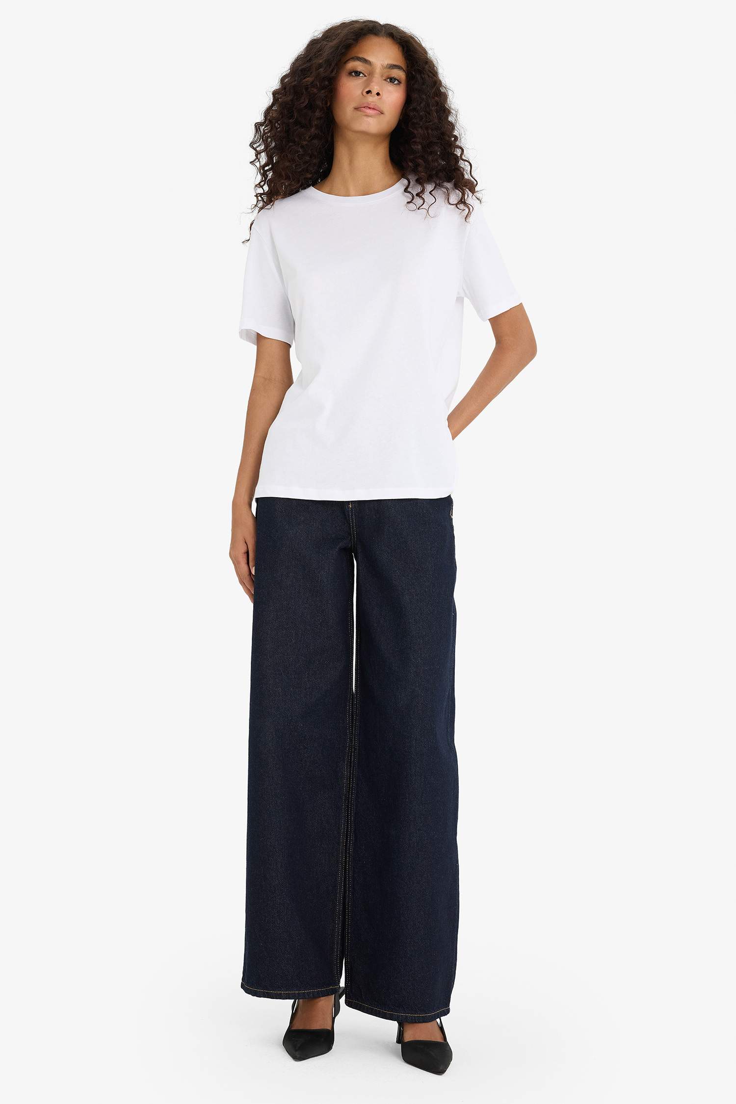 Woman Short Sleeve T-Shirt