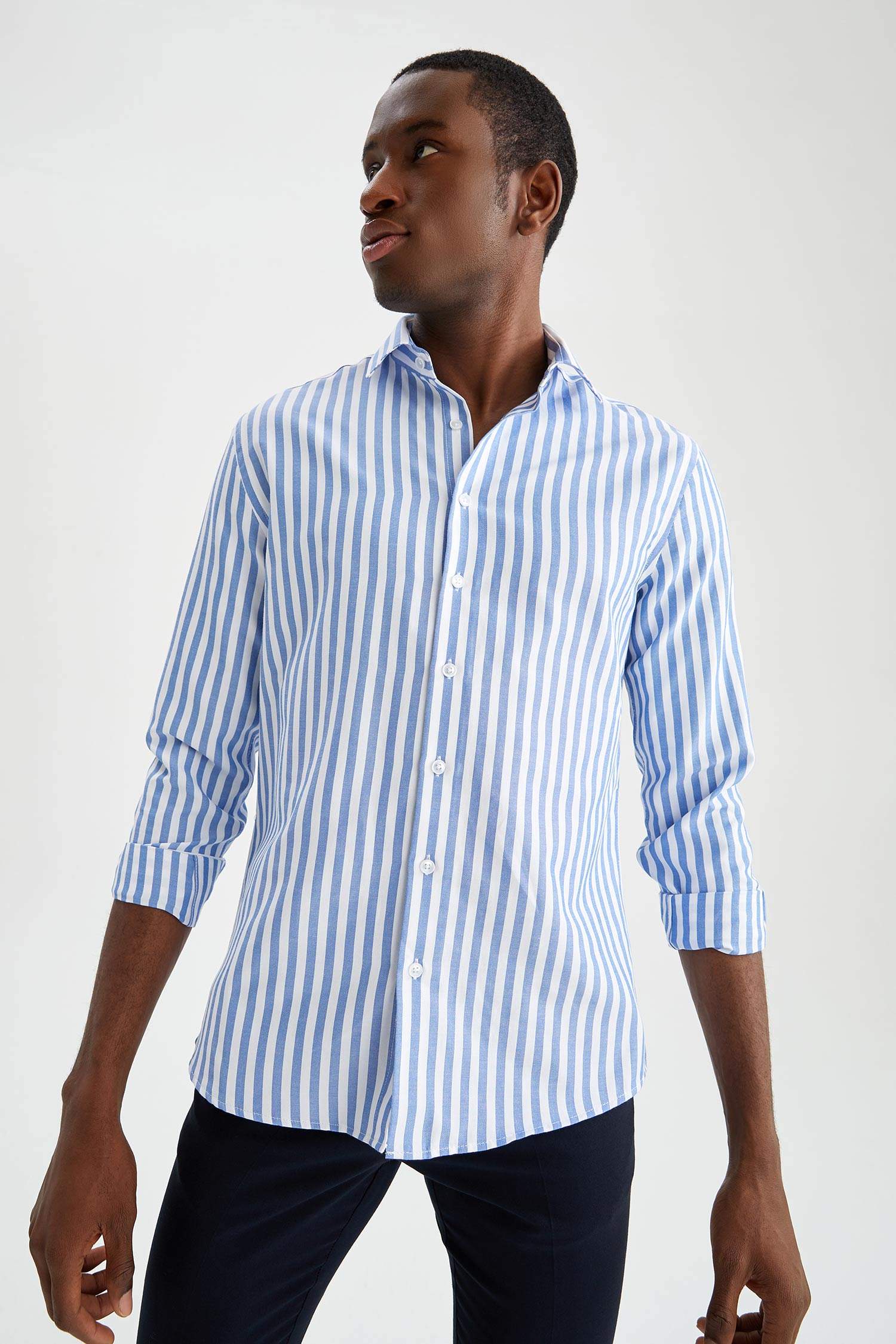 White MAN Modern Fit Long Sleeve Striped Shirt 2428379 | DeFacto