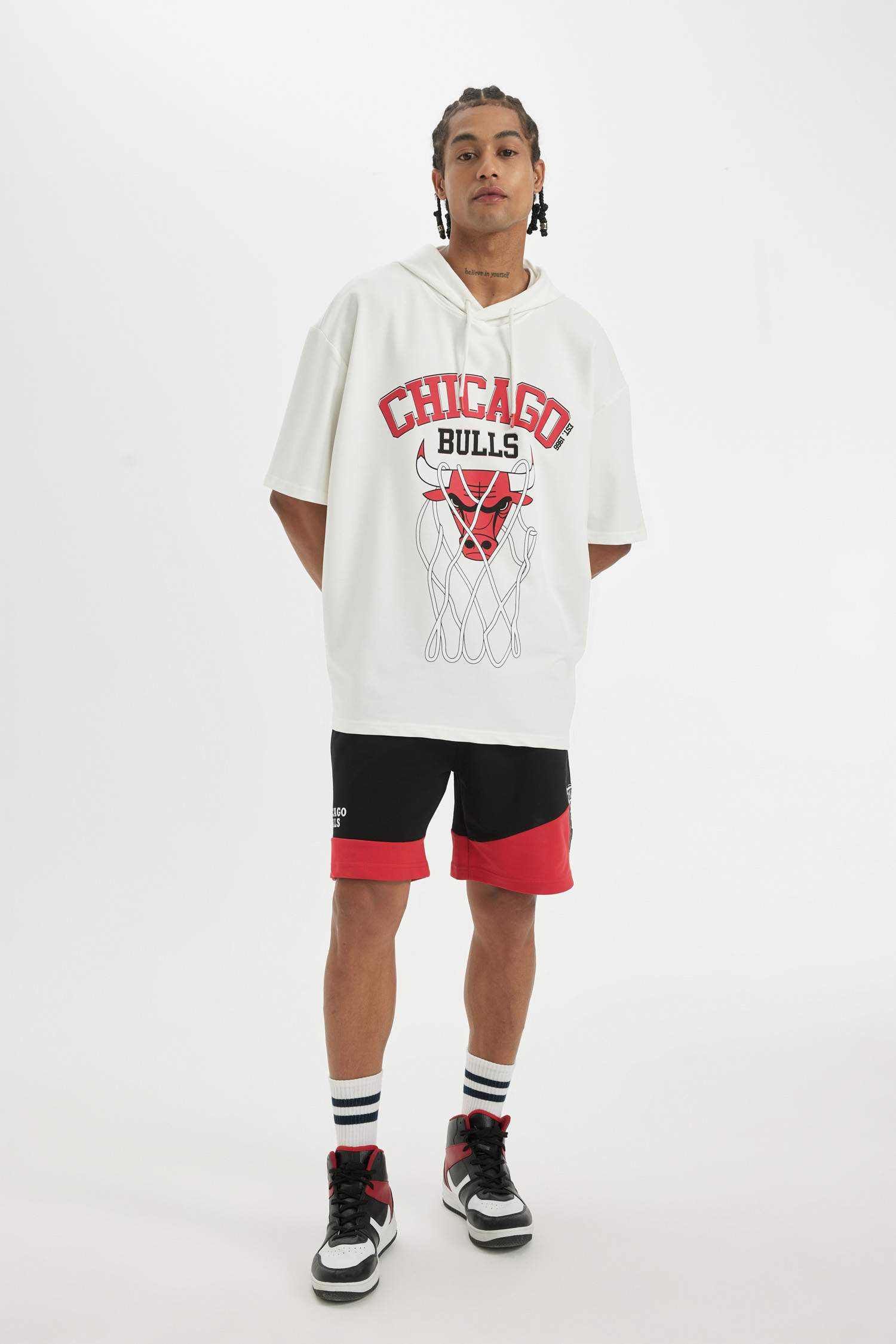 DeFactoFit NBA Chicago Bulls Oversize Fit Hooded T-Shirt