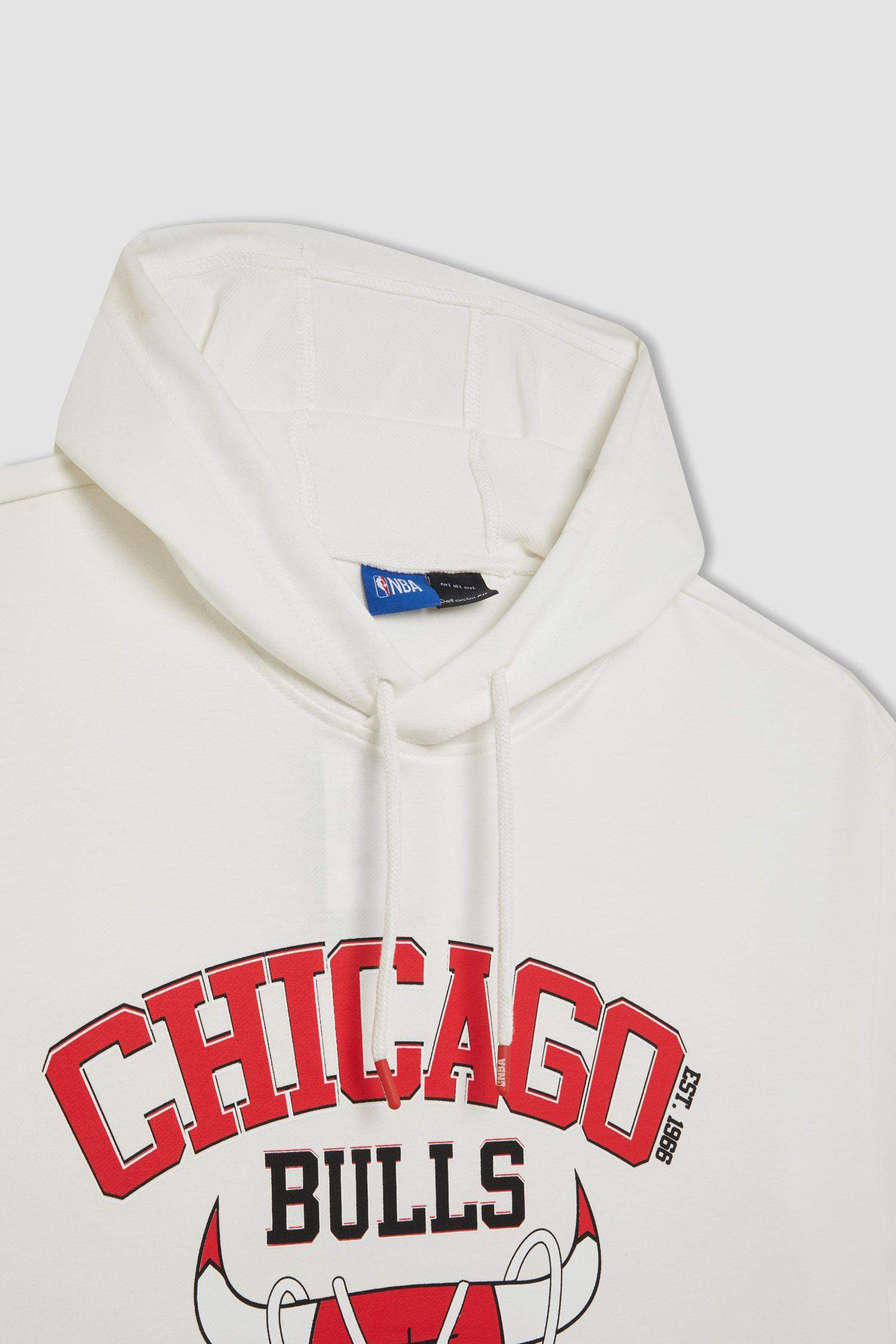 DeFactoFit NBA Chicago Bulls Oversize Fit Hooded T-Shirt