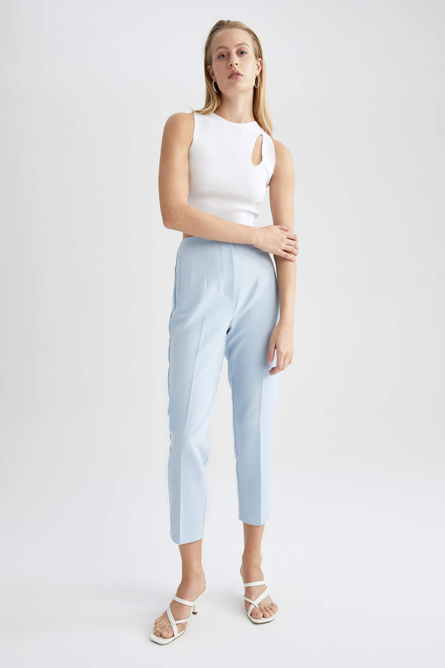 Blue WOMAN Slim Fit High Waisted Chinos 2431904 | DeFacto